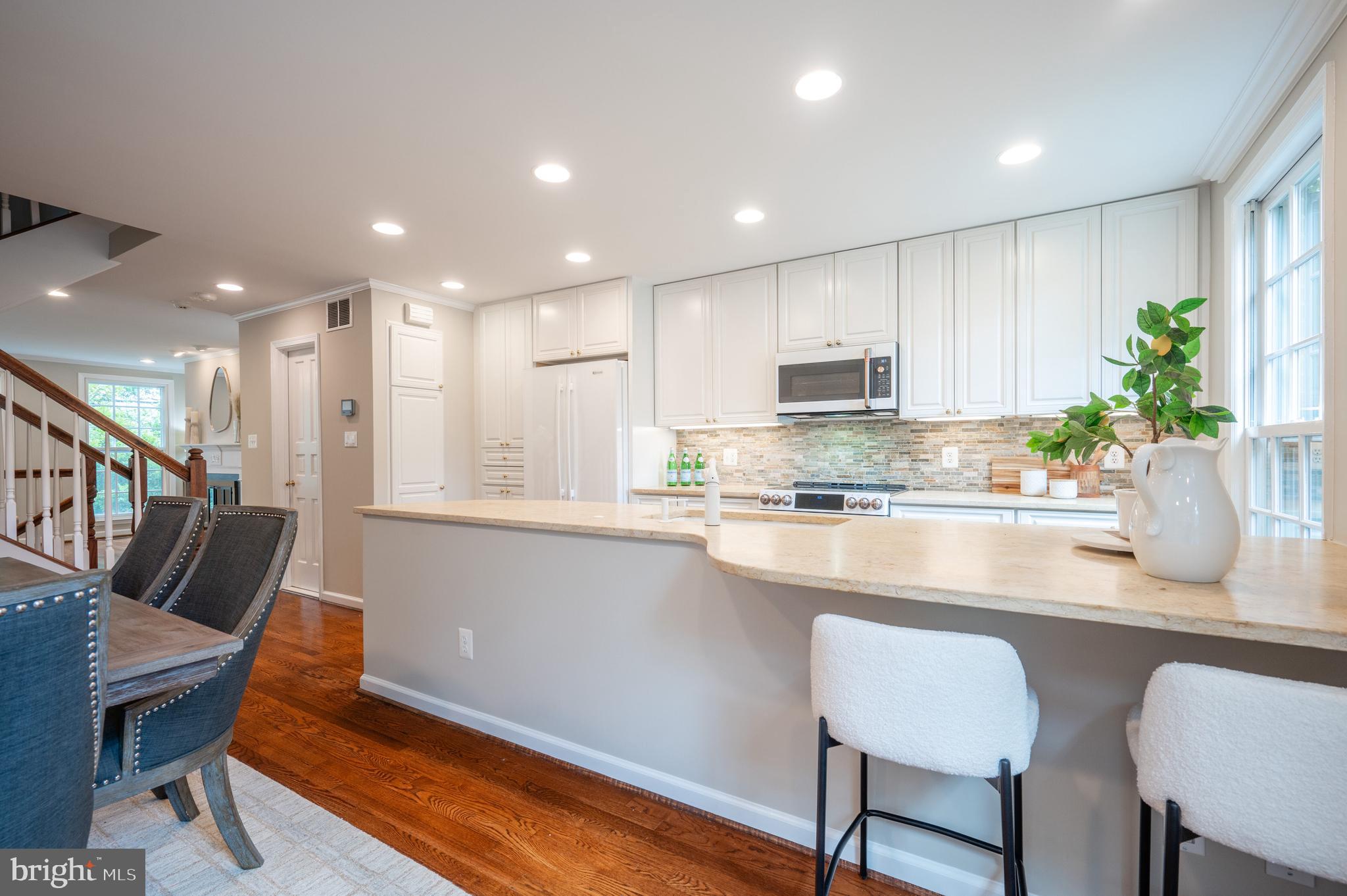 Real estate listing preview #19