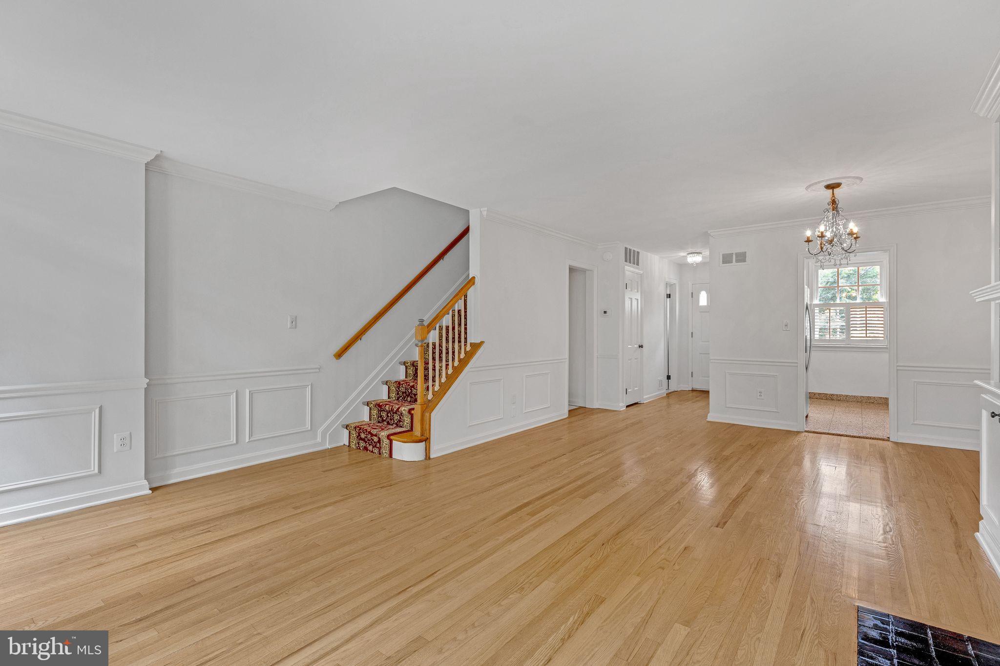 Real estate listing preview #3