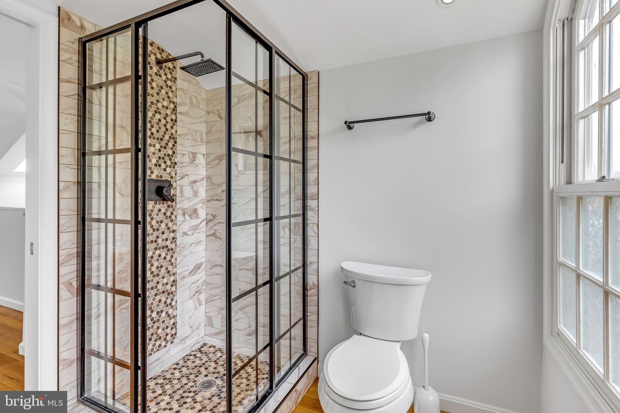 Real estate listing preview #12