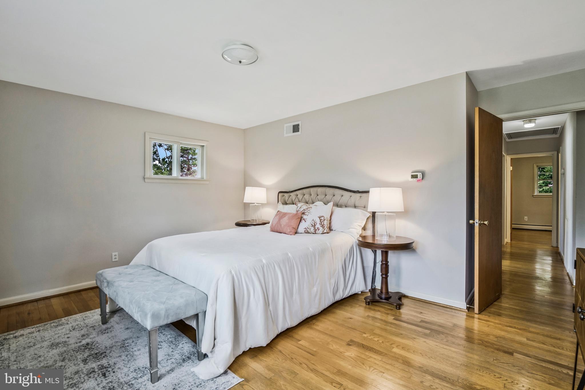 Real estate listing preview #33