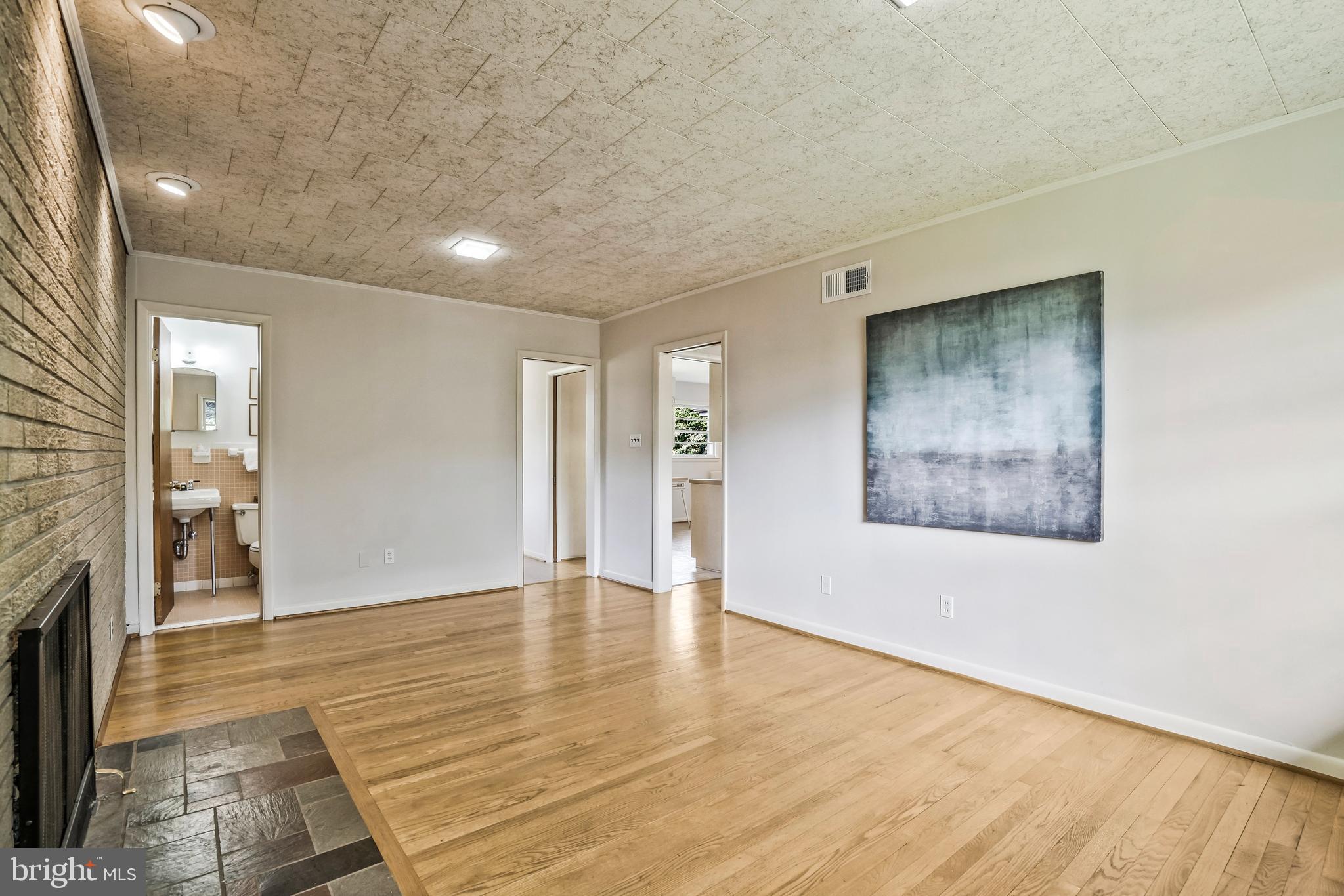 Real estate listing preview #21