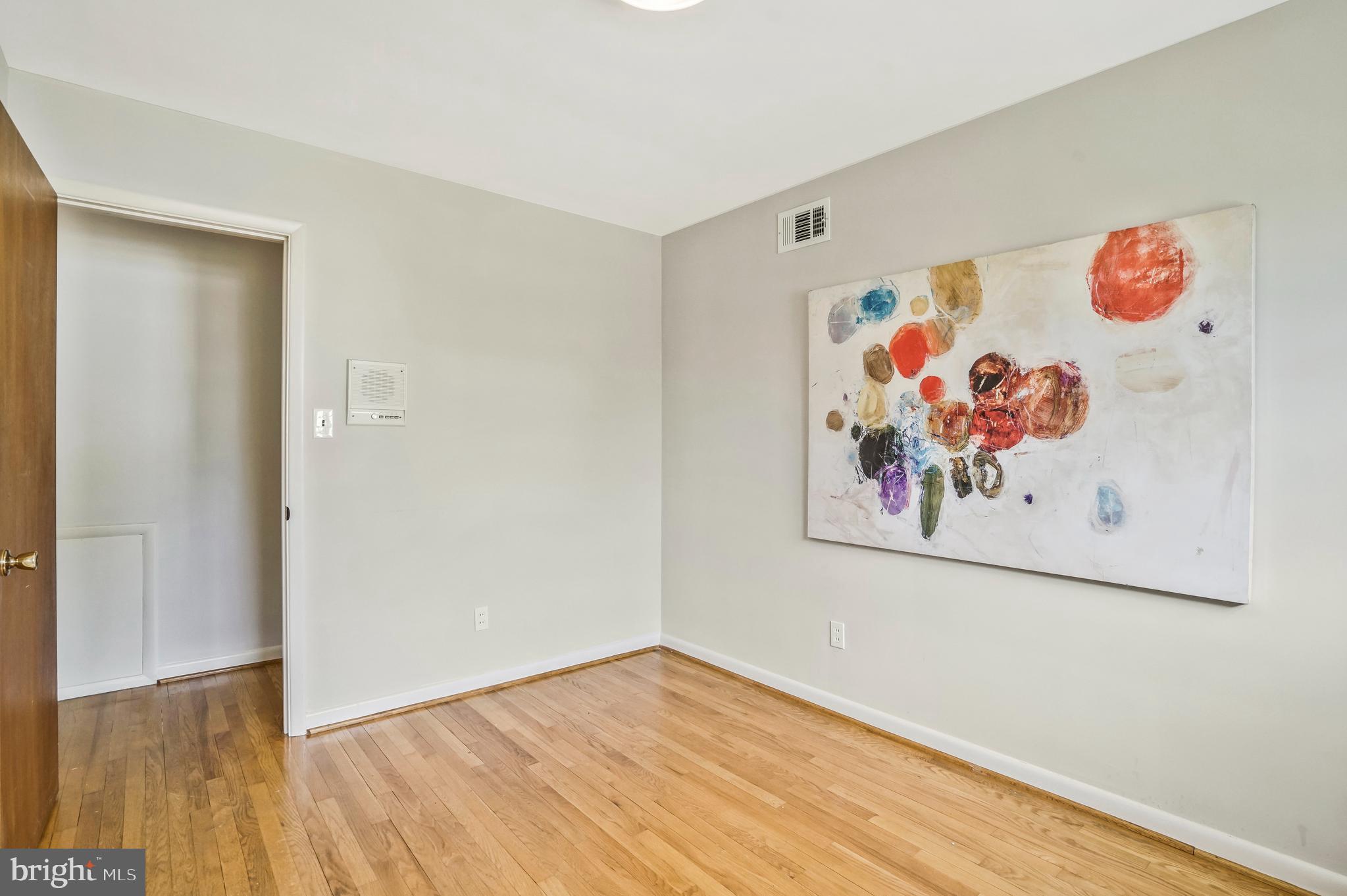 Real estate listing preview #39