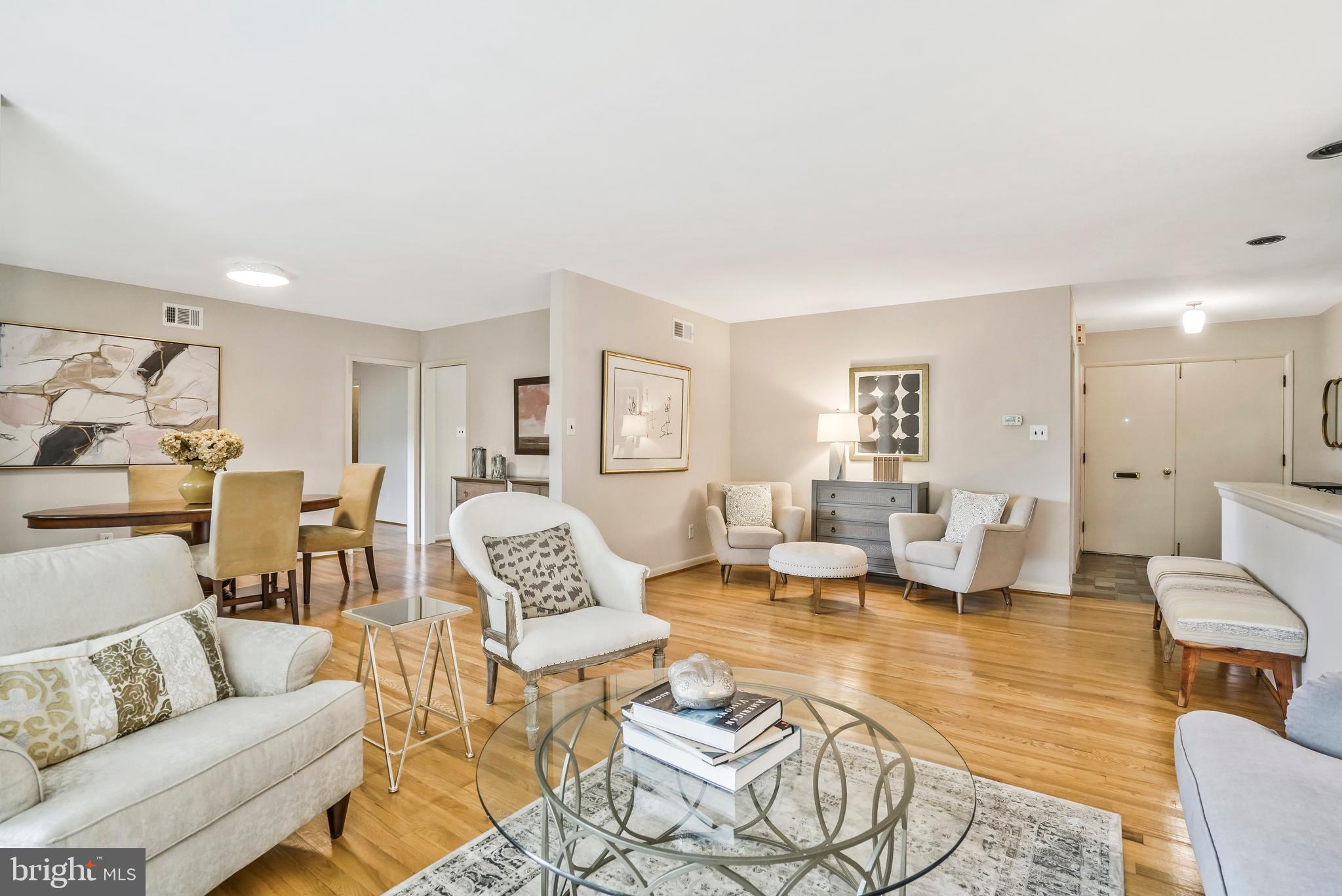 Real estate listing preview #9