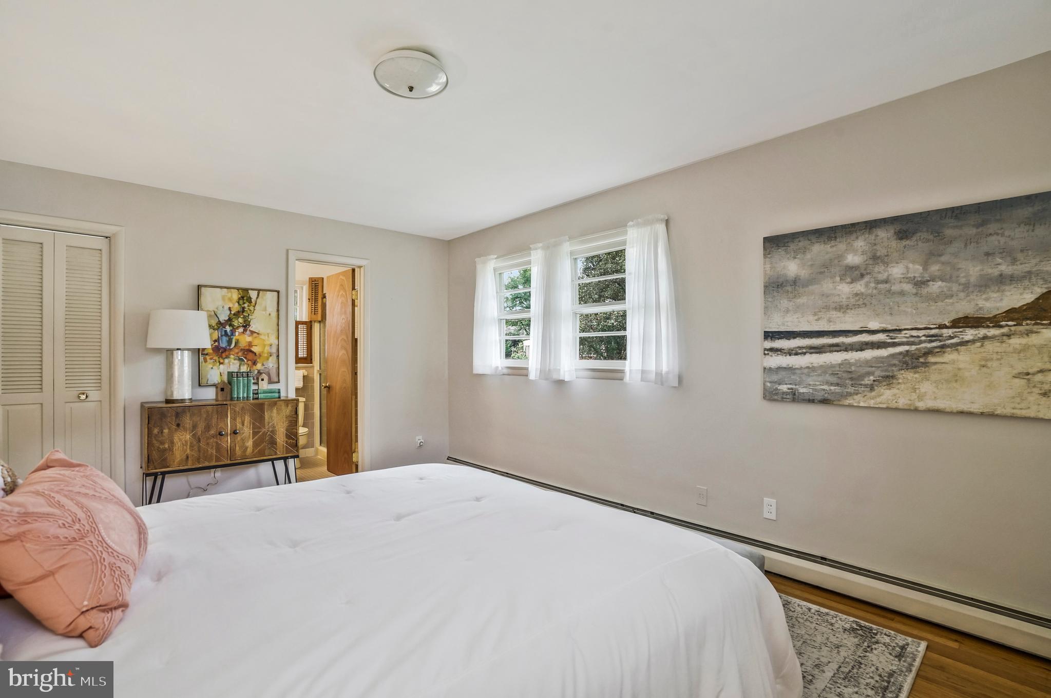 Real estate listing preview #32