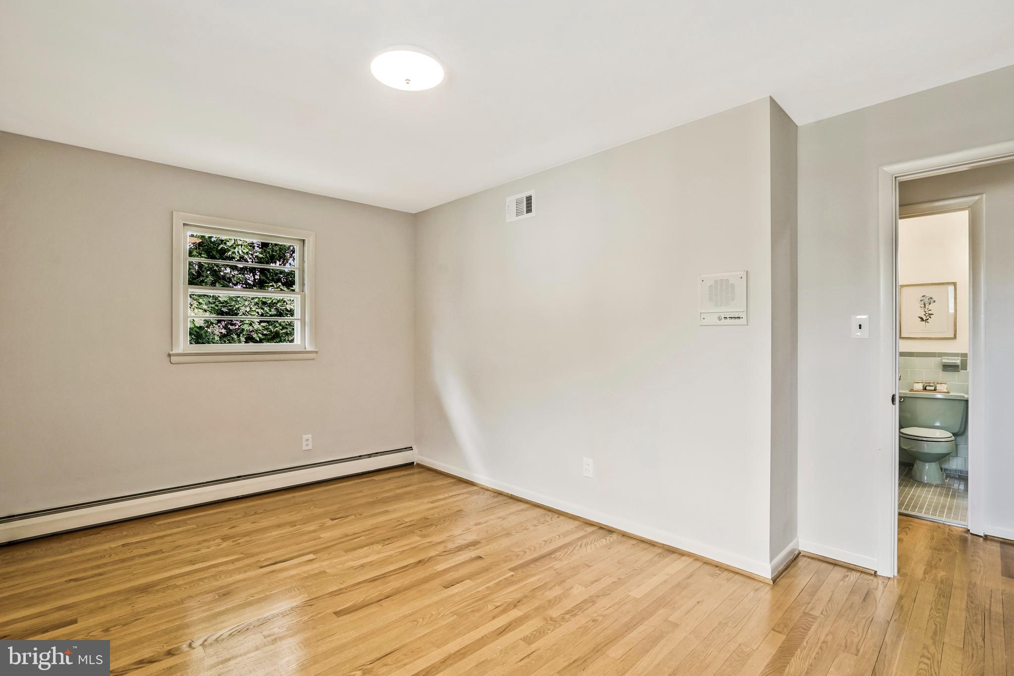 Real estate listing preview #42