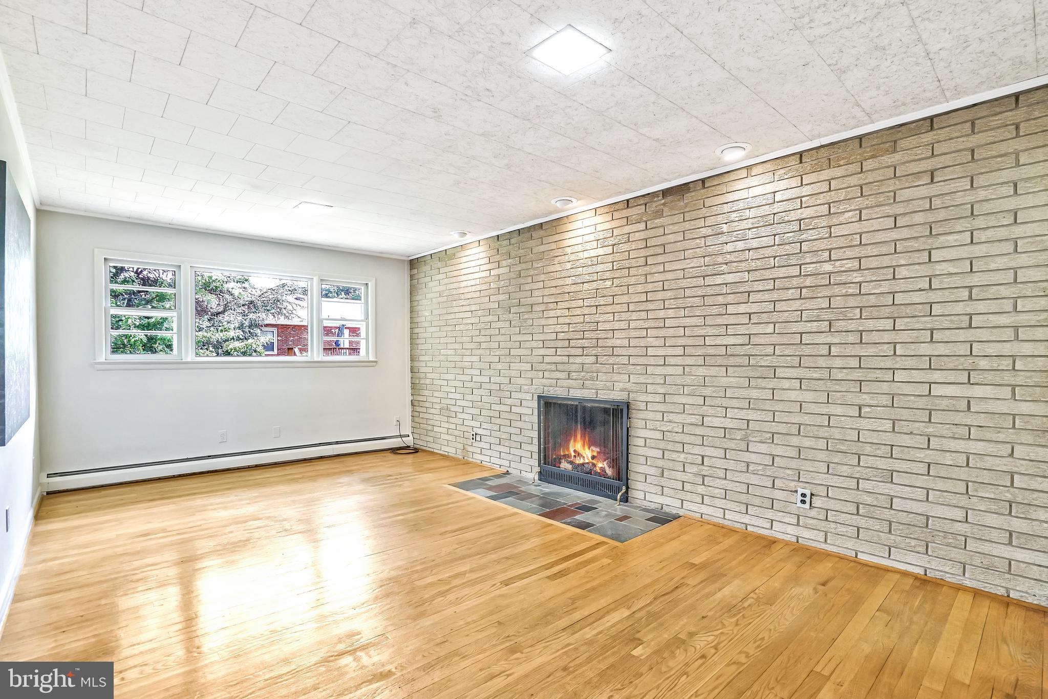 Real estate listing preview #19