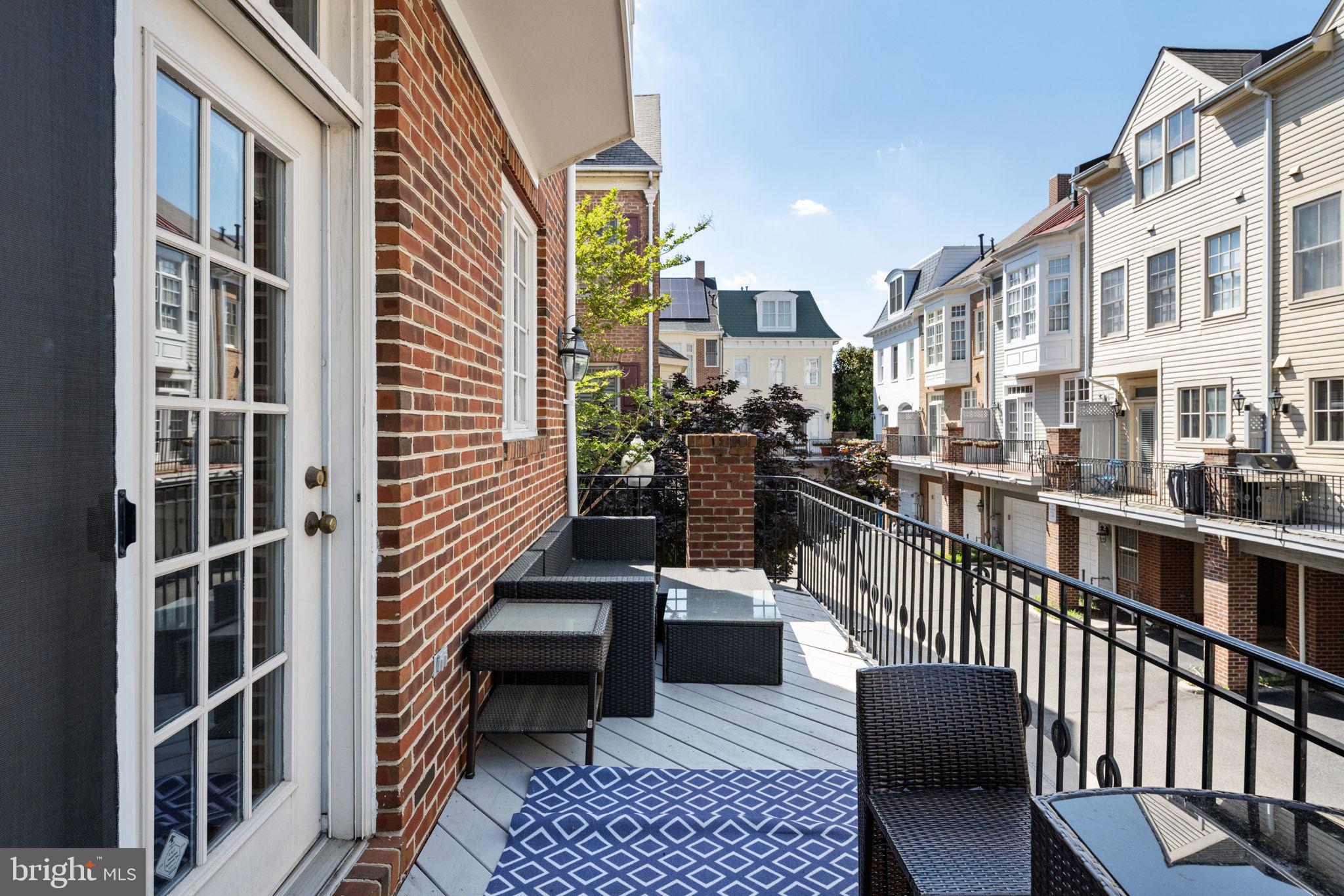 Real estate listing preview #29