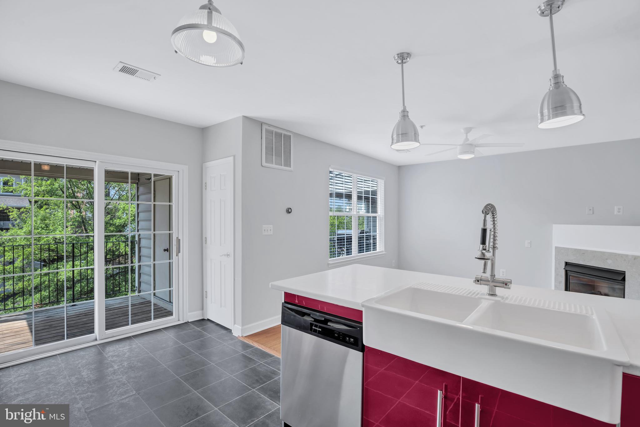 Real estate listing preview #20