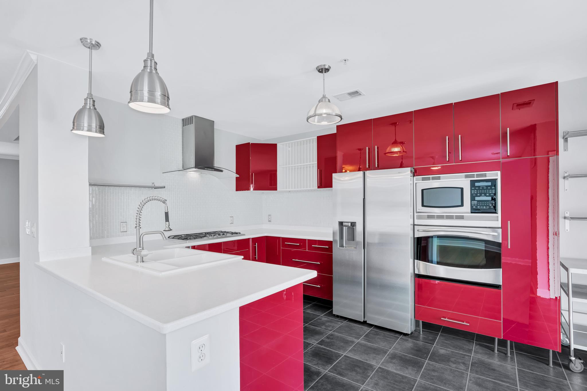 Real estate listing preview #13