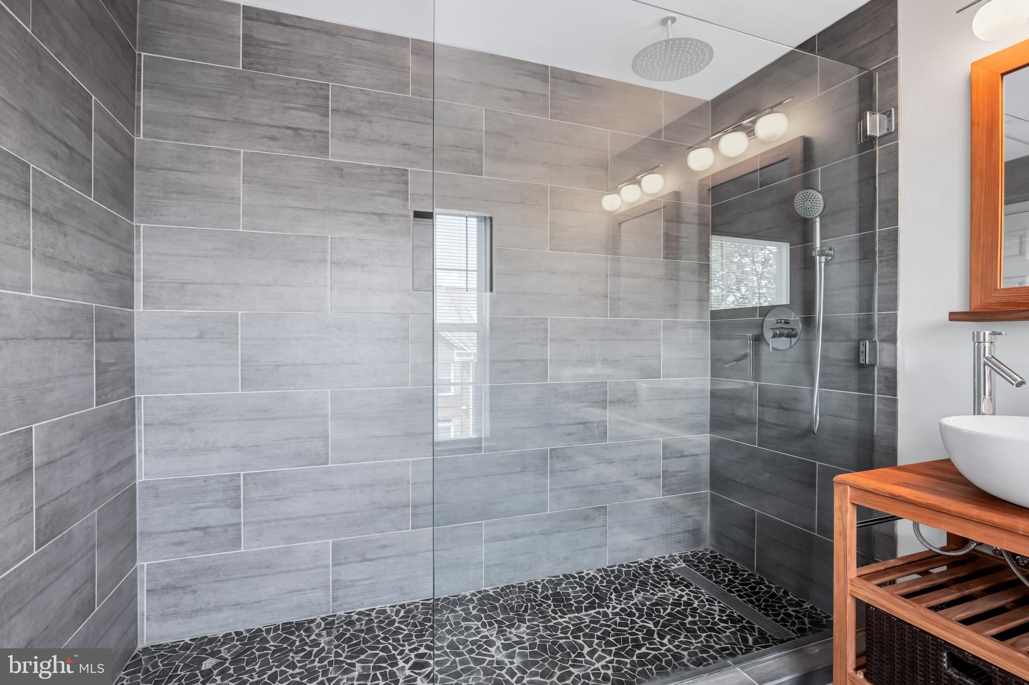 Real estate listing preview #33