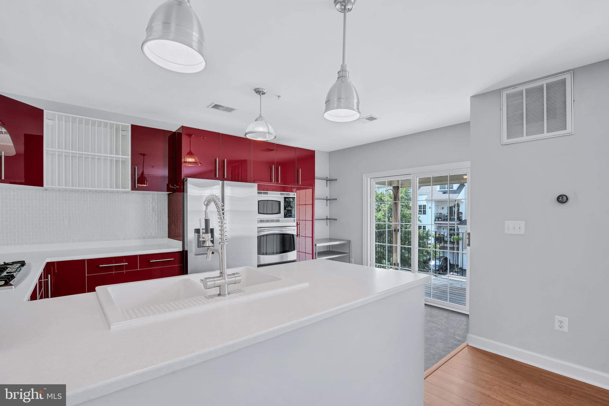 Real estate listing preview #19