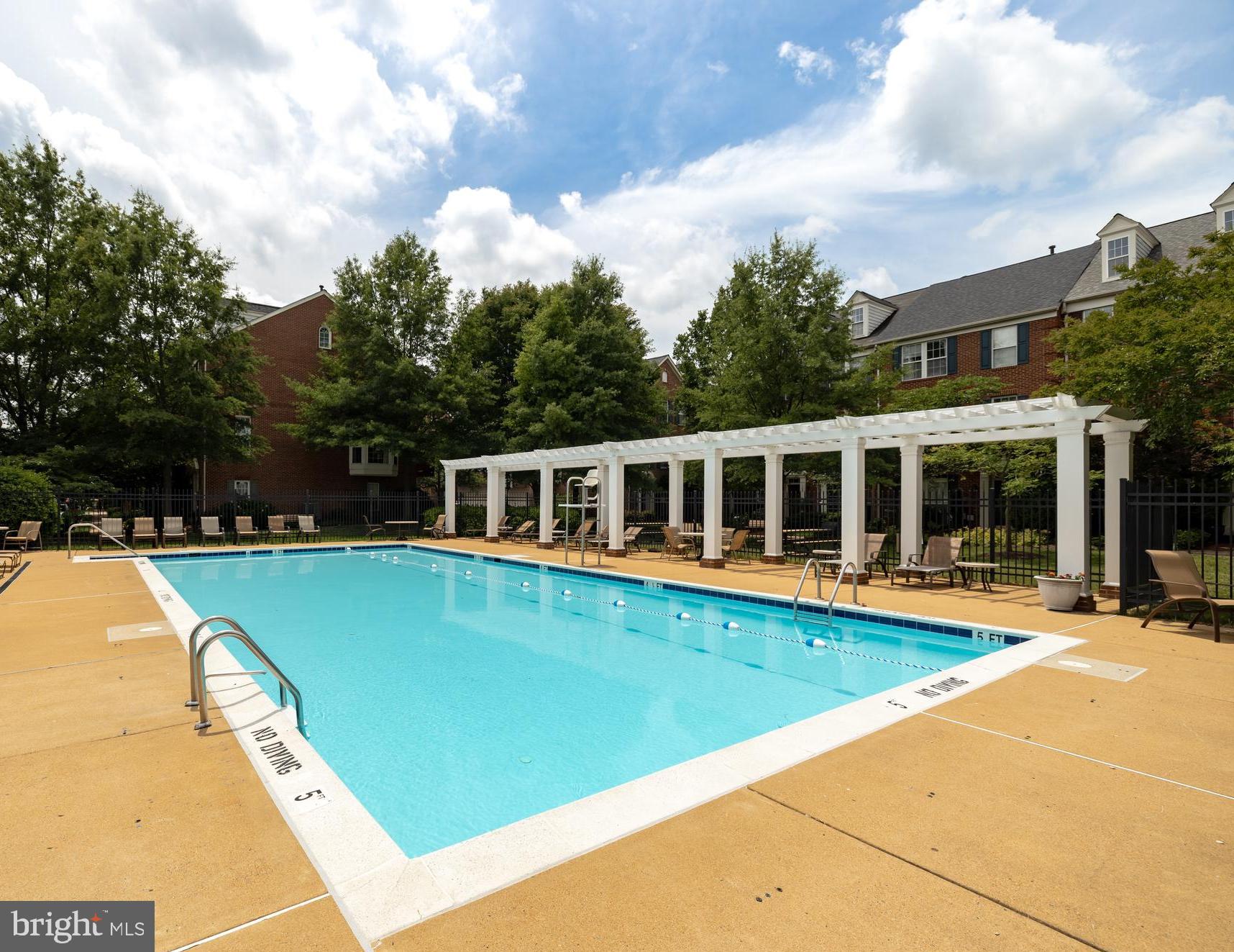 Real estate listing preview #40