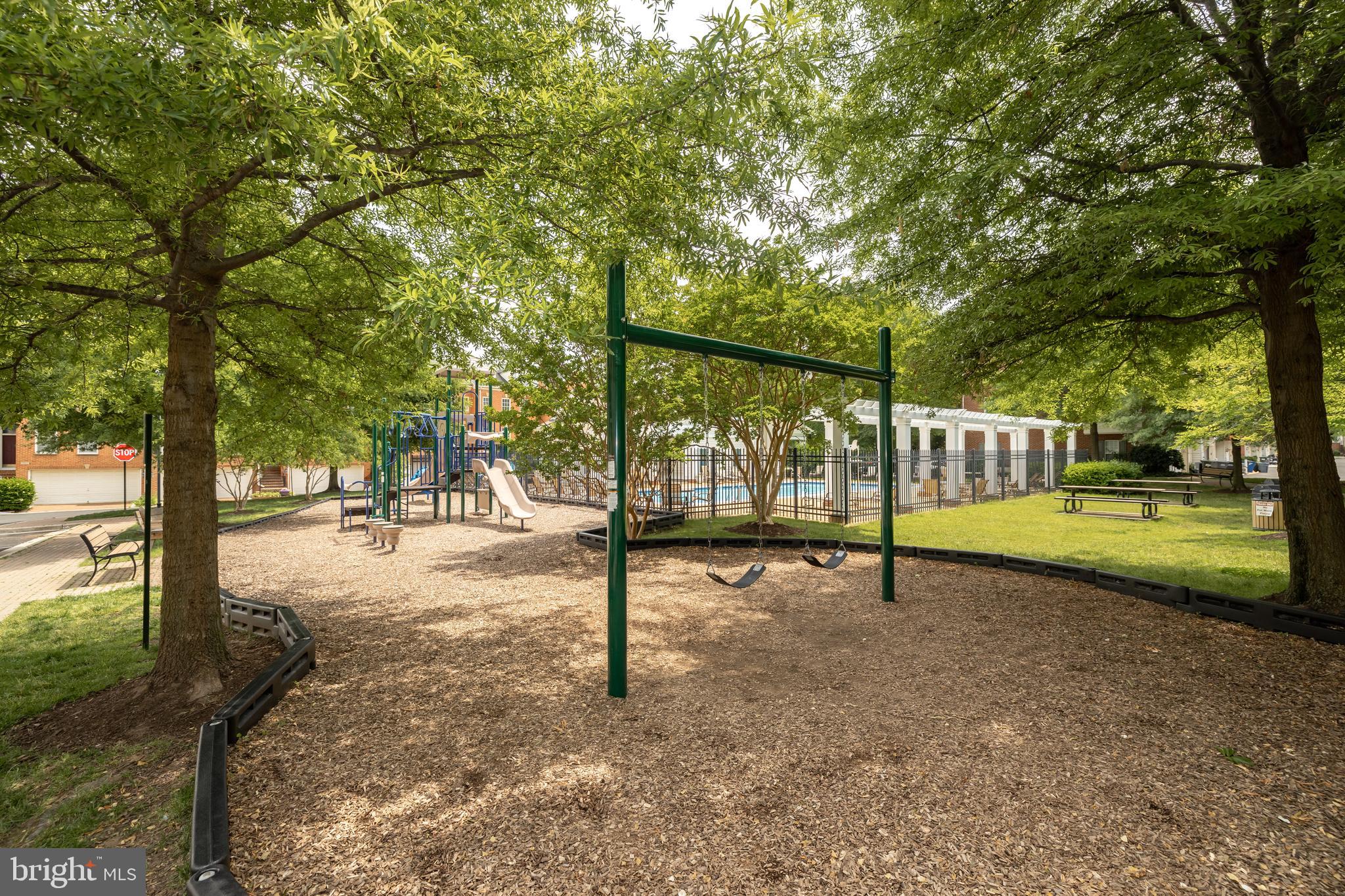 Real estate listing preview #37