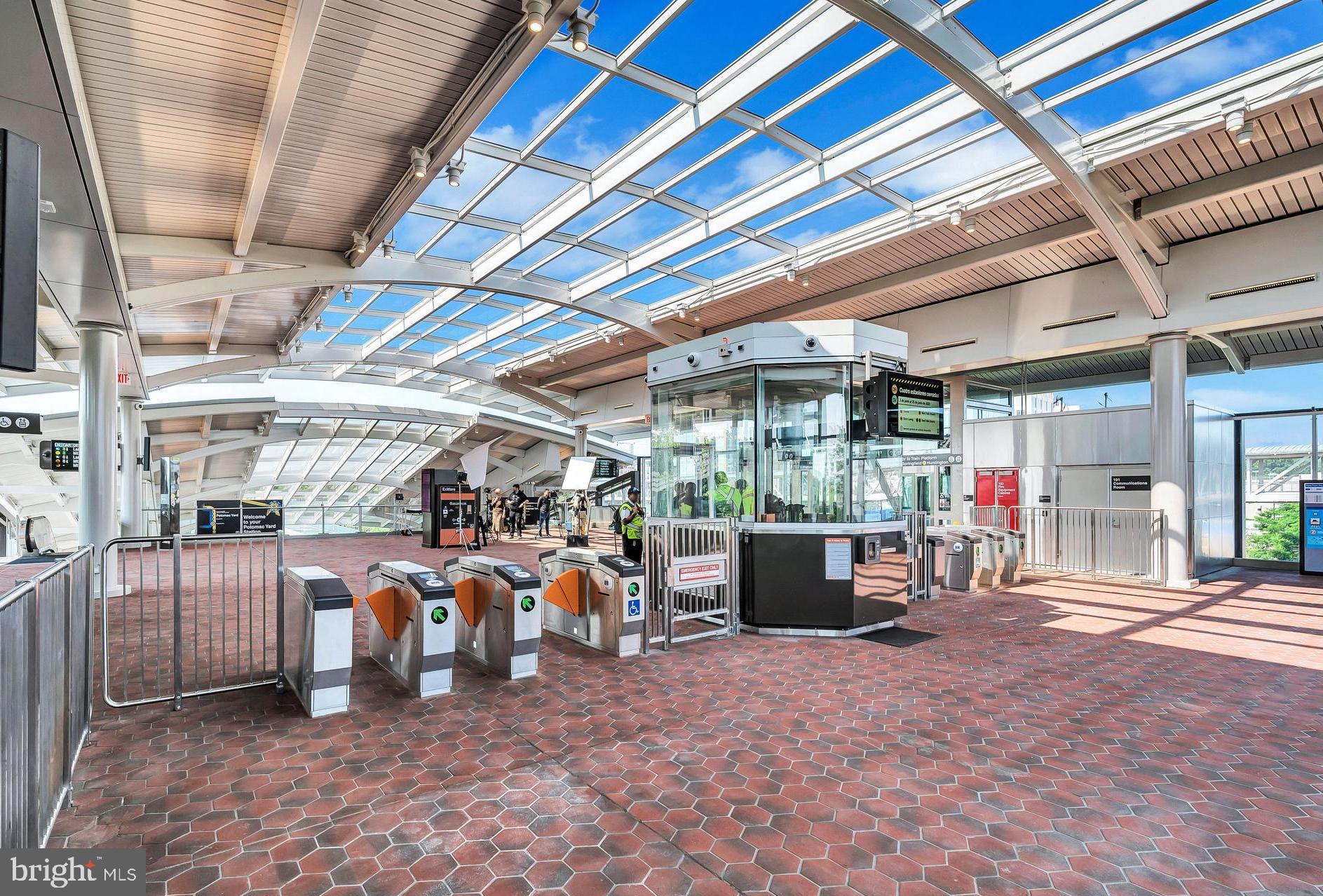 Real estate listing preview #42