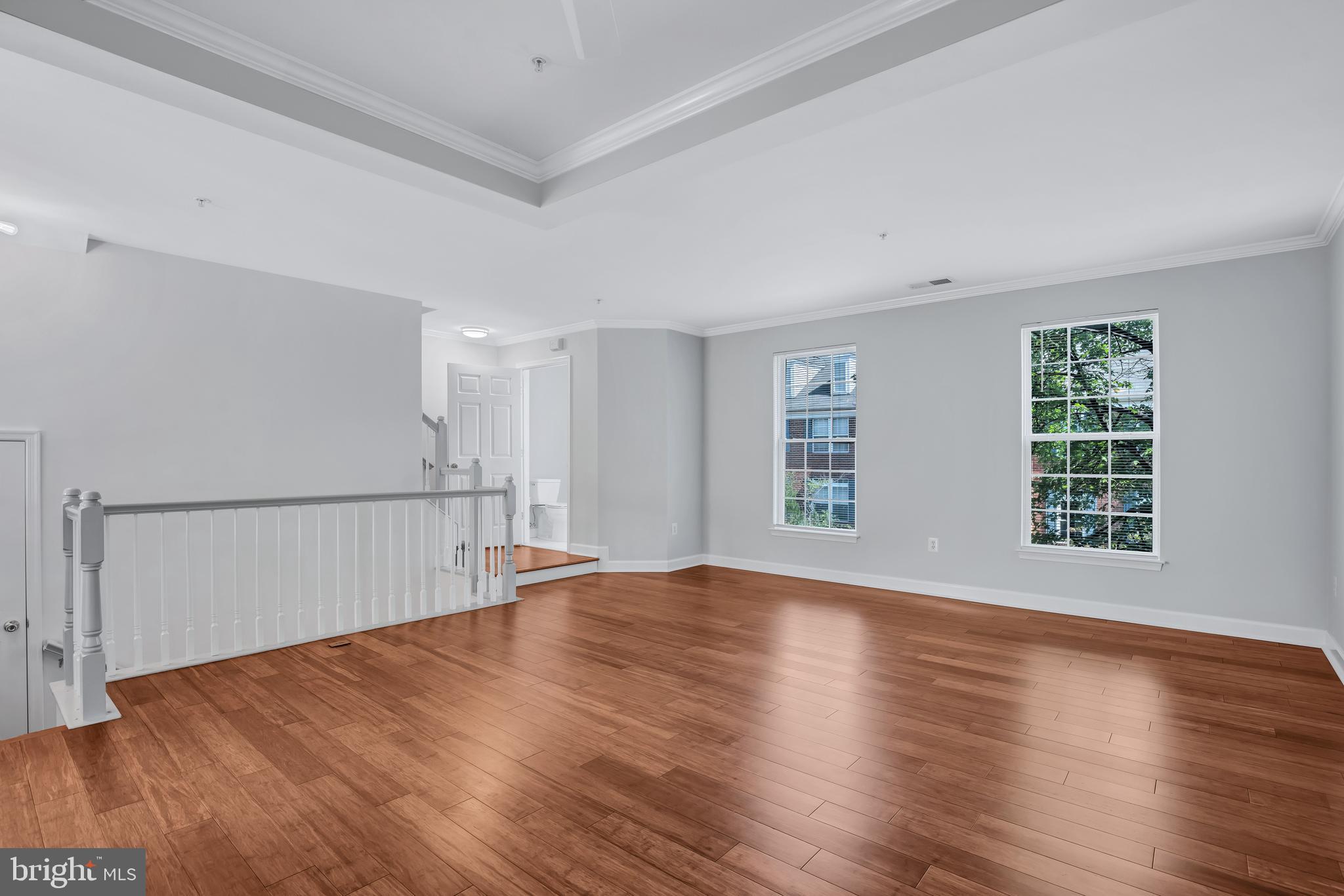 Real estate listing preview #5