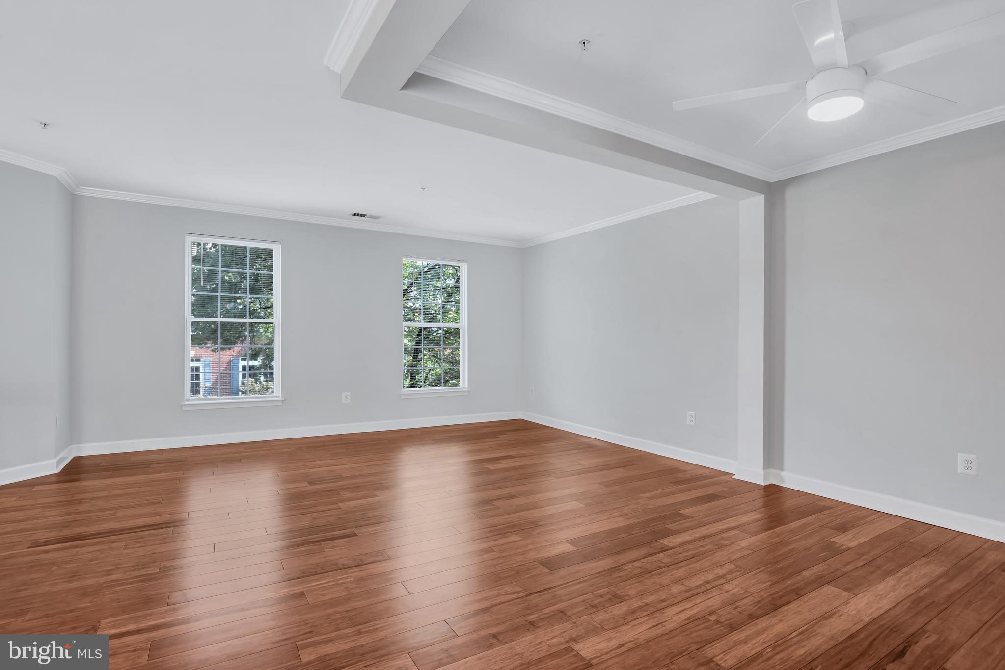 Real estate listing preview #7