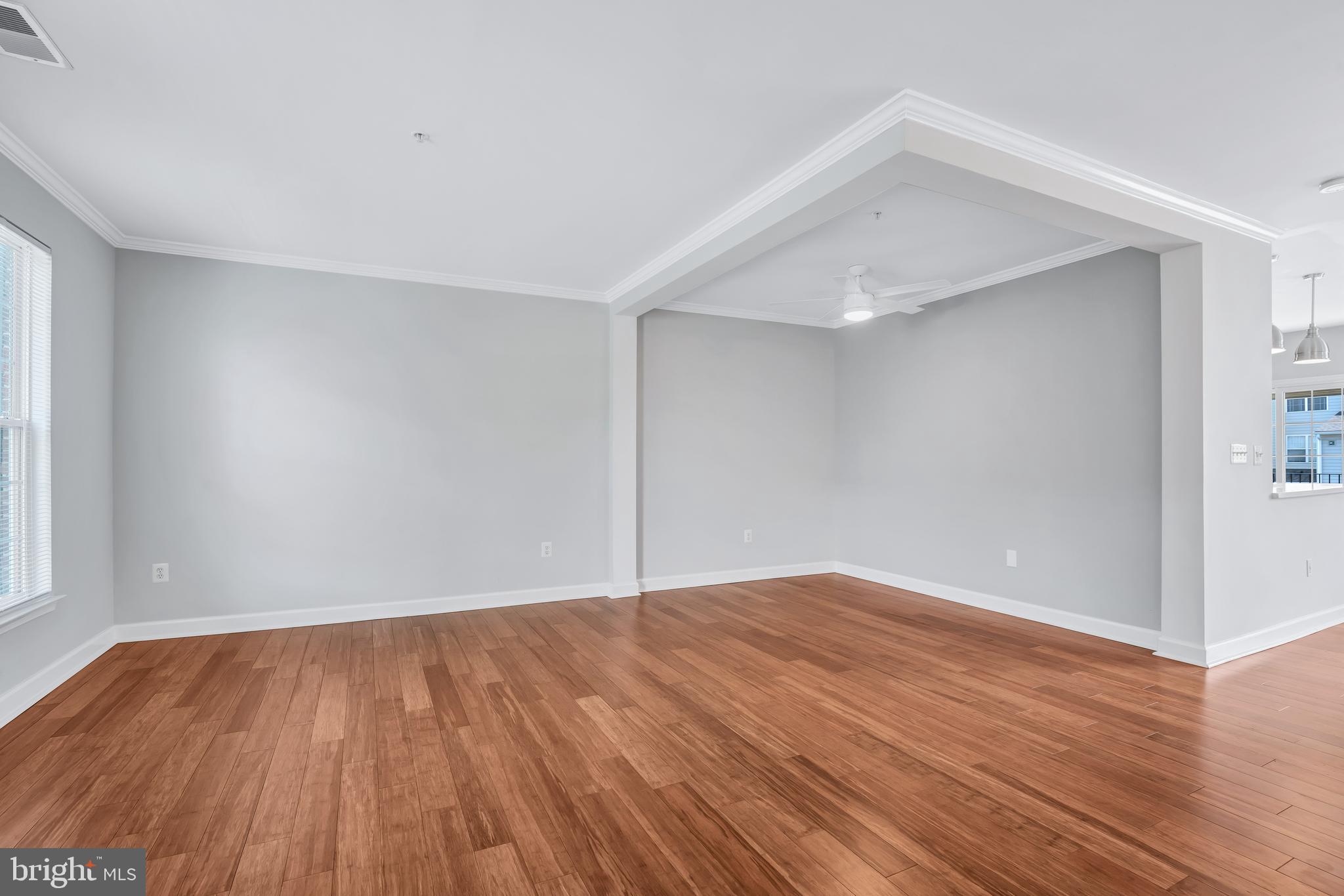 Real estate listing preview #10