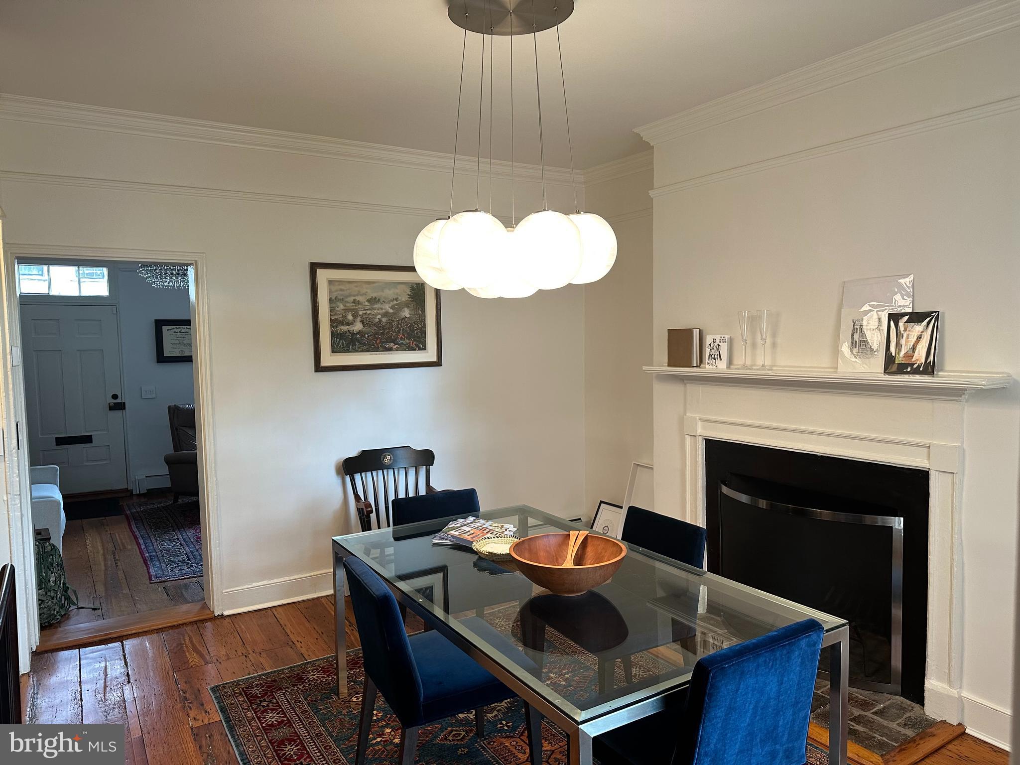 Real estate listing preview #6