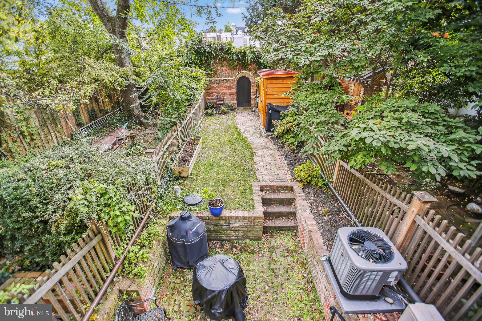 Real estate listing preview #35