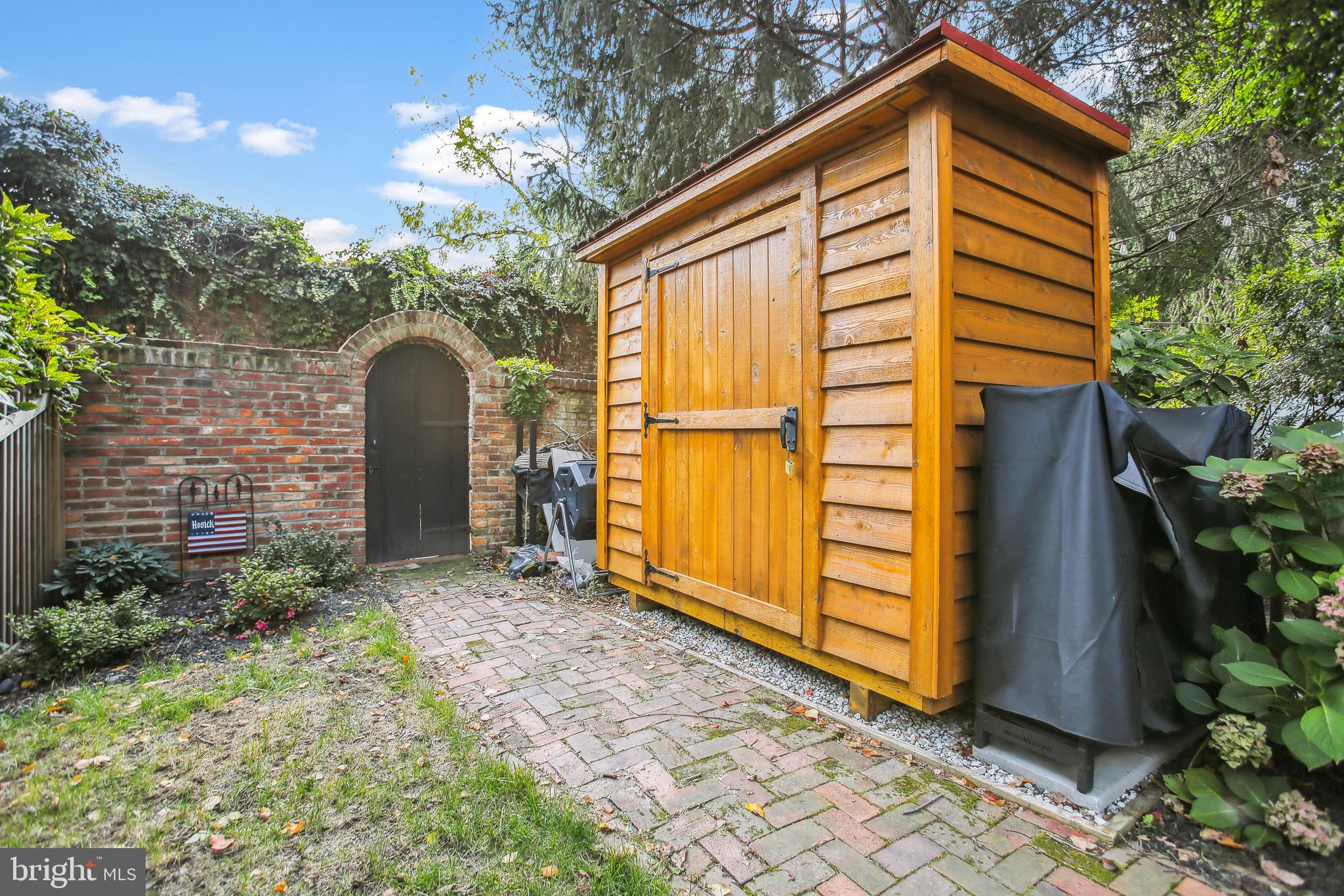 Real estate listing preview #39