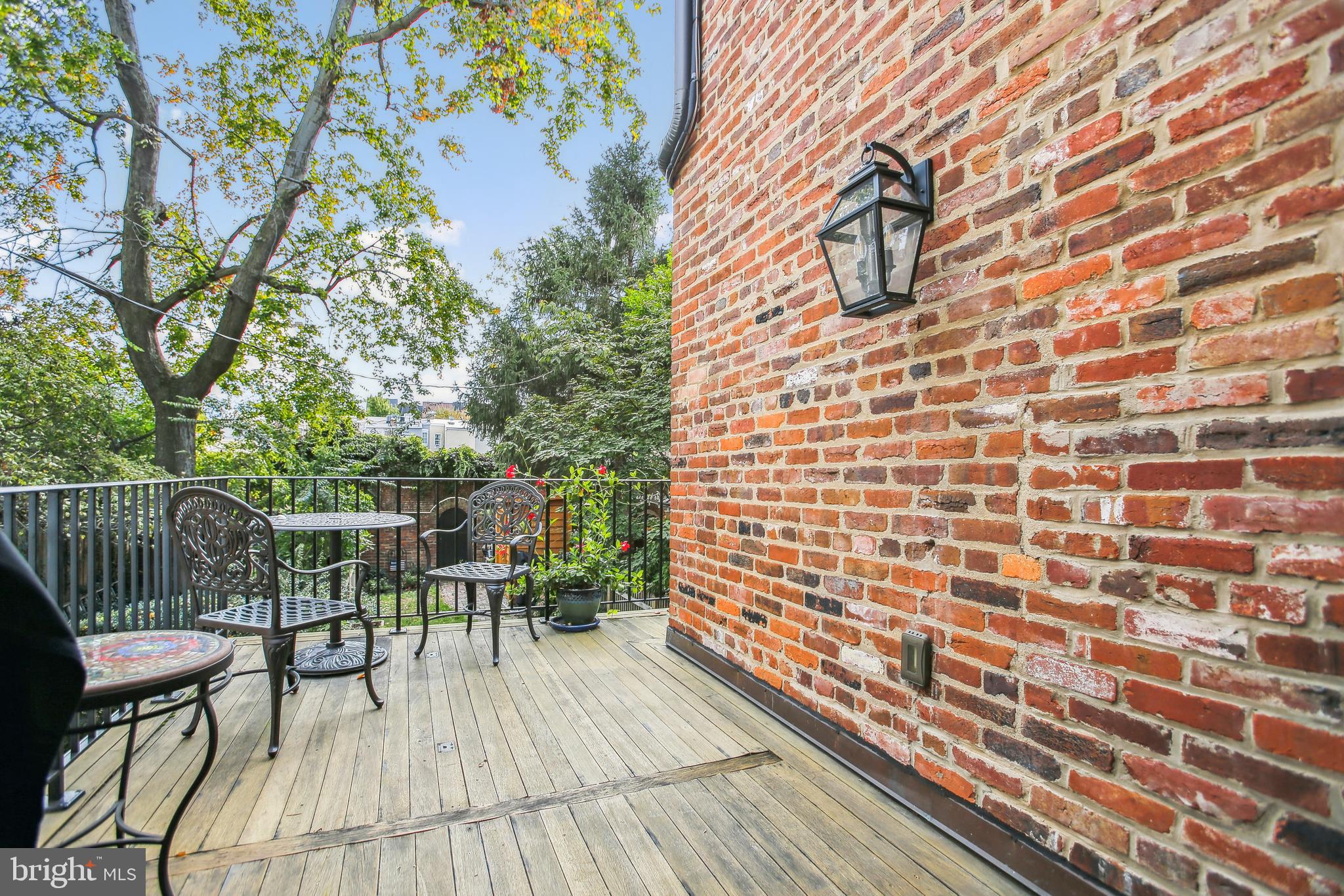 Real estate listing preview #34