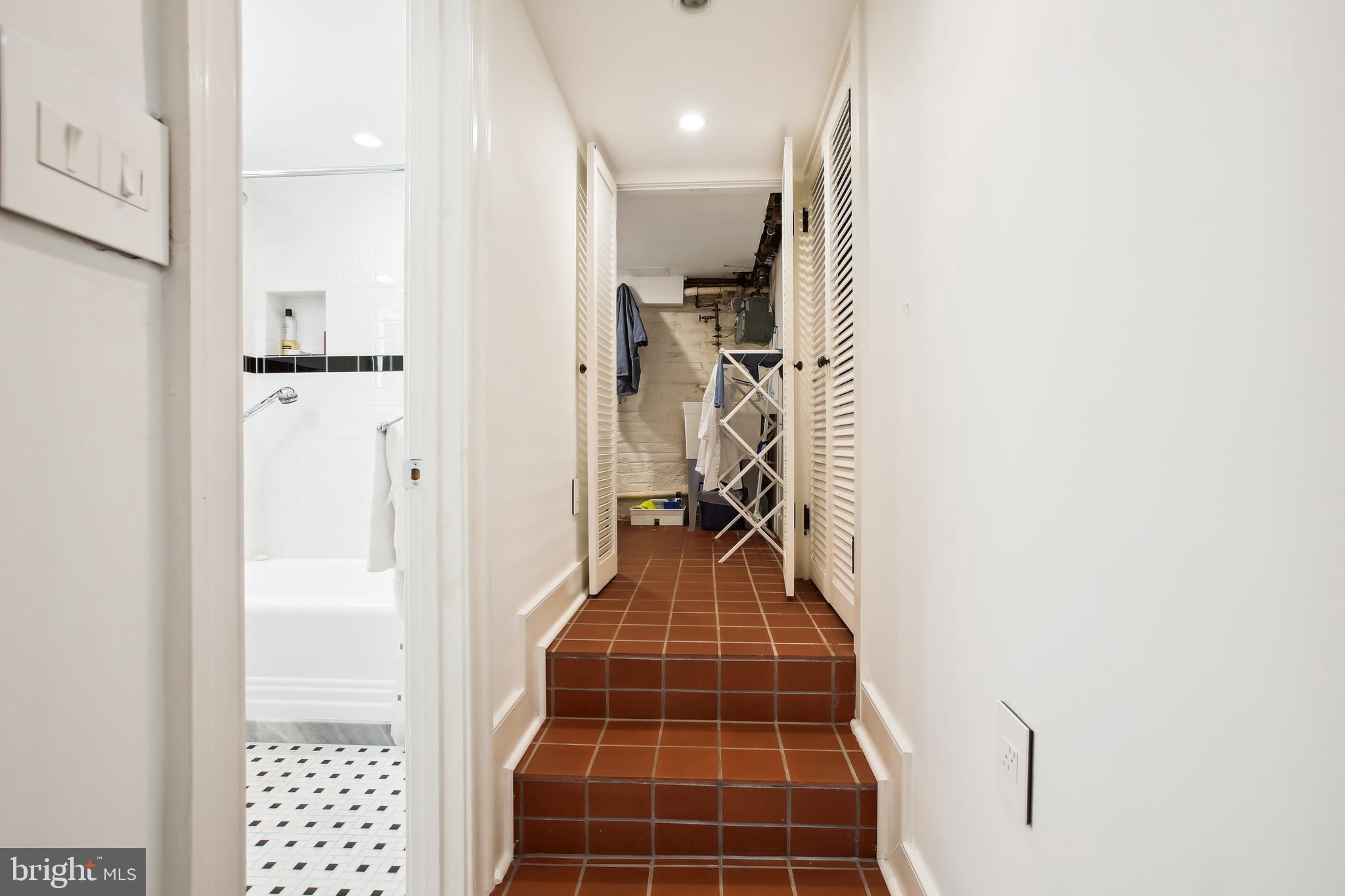 Real estate listing preview #22