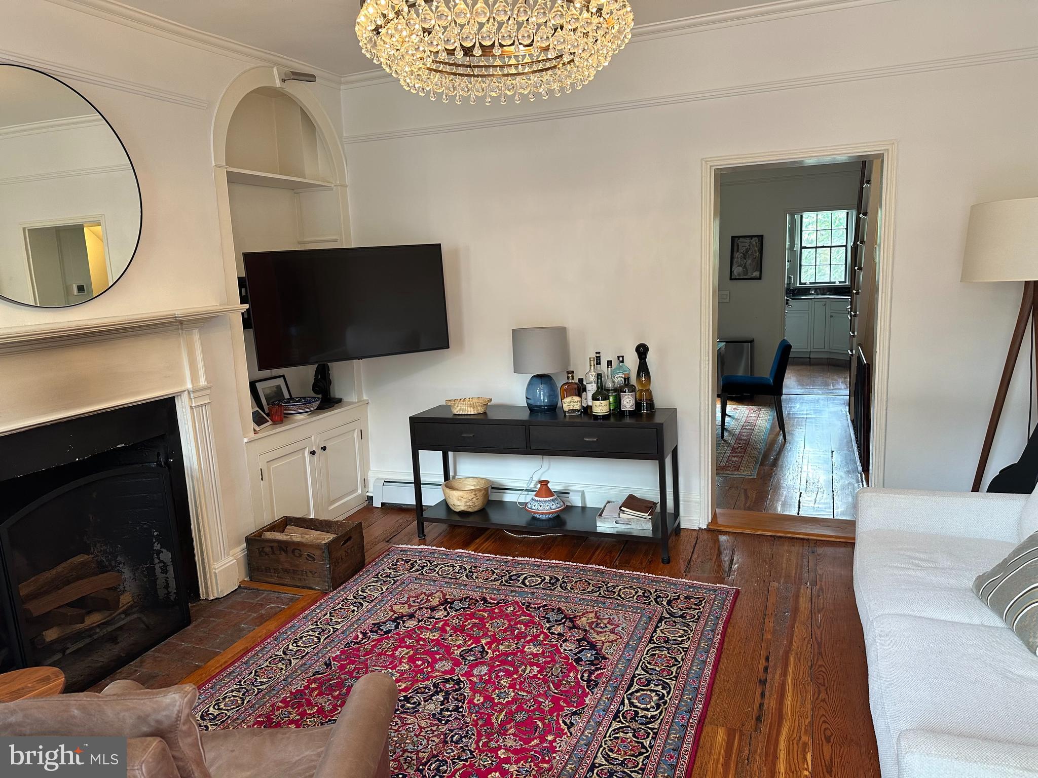 Real estate listing preview #2