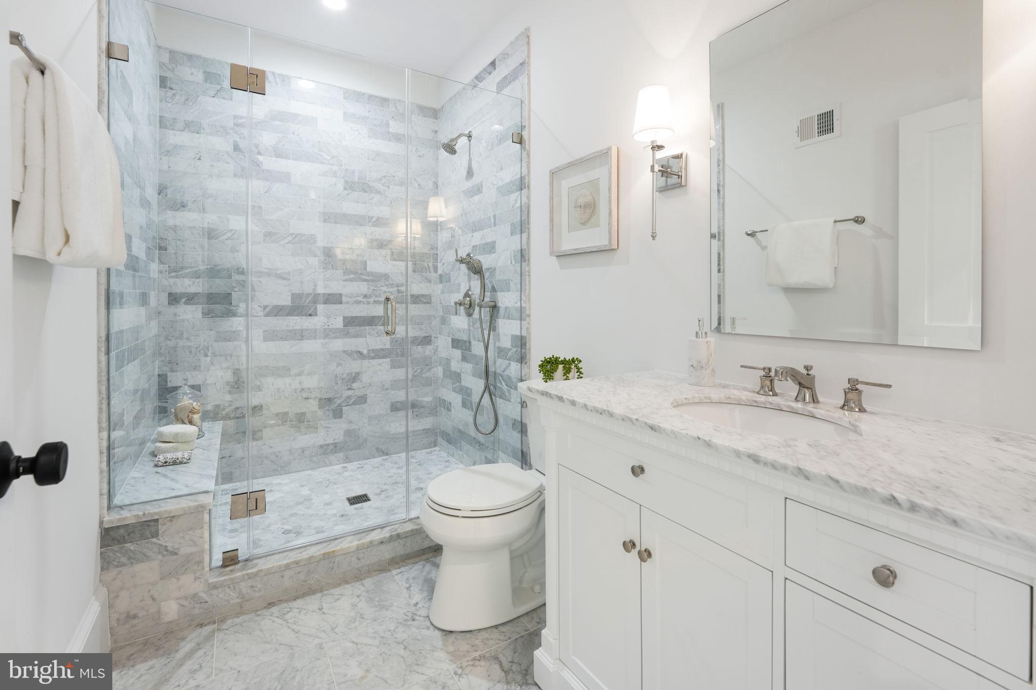 Real estate listing preview #34