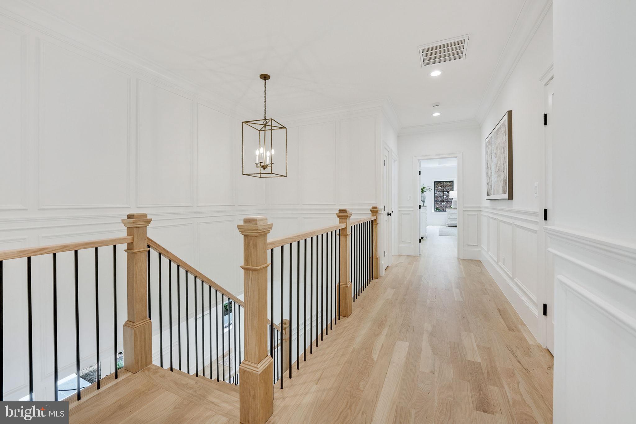 Real estate listing preview #36