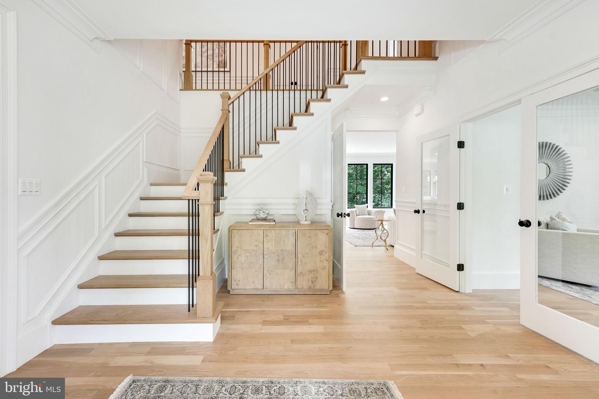 Real estate listing preview #5