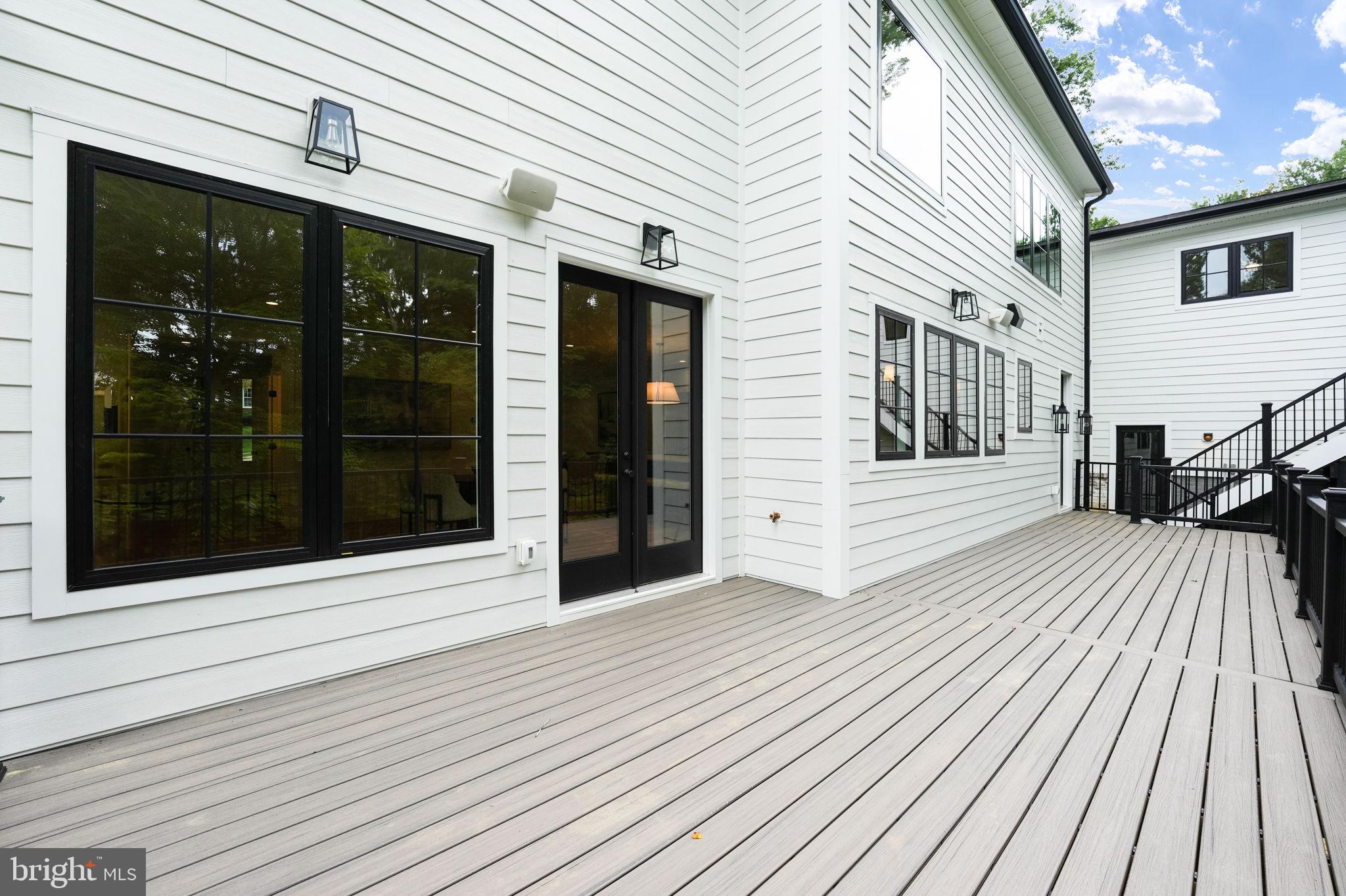 Real estate listing preview #90