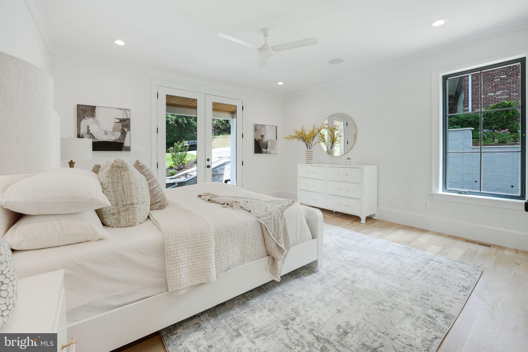 Real estate listing preview #32