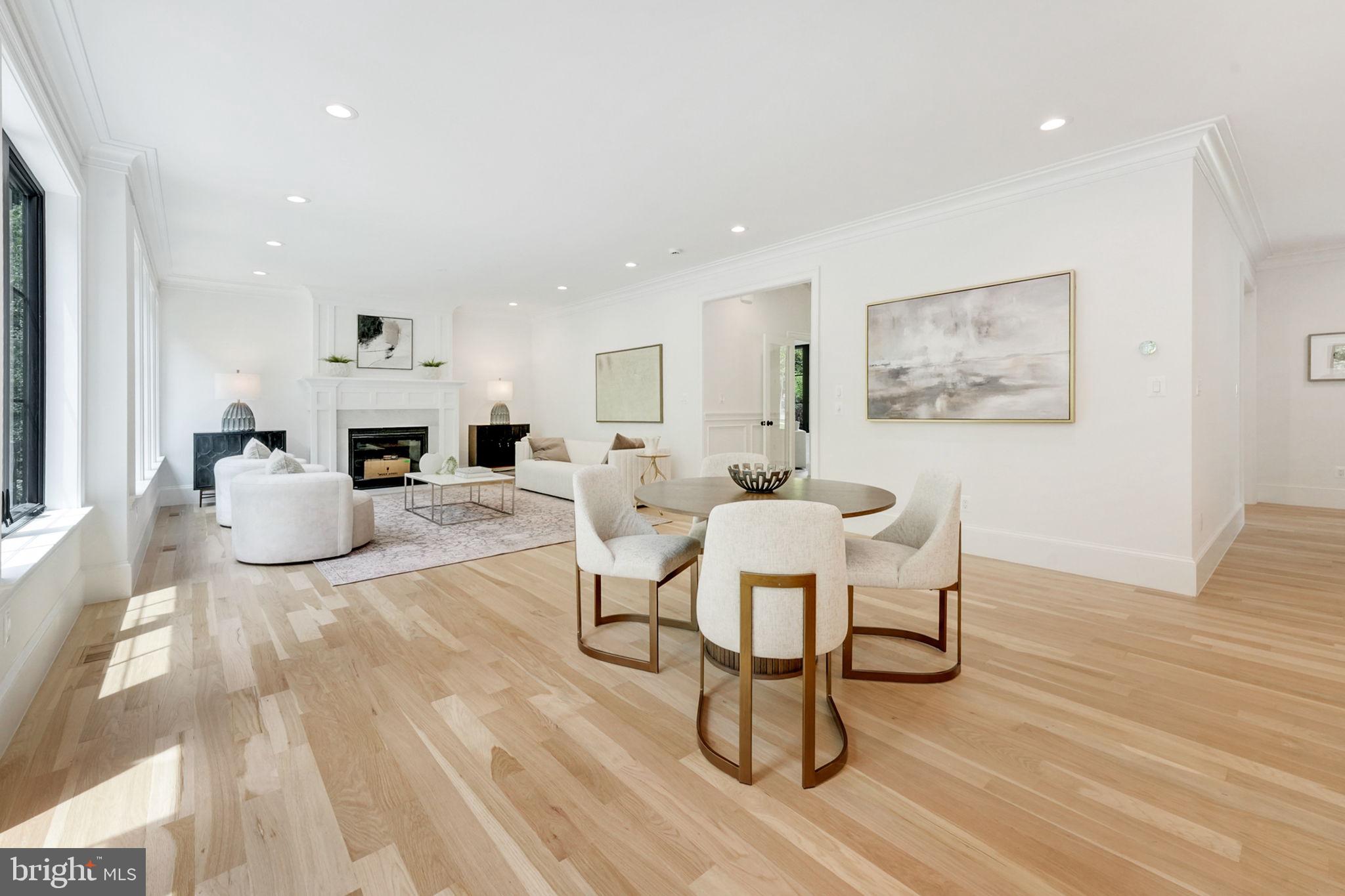 Real estate listing preview #14