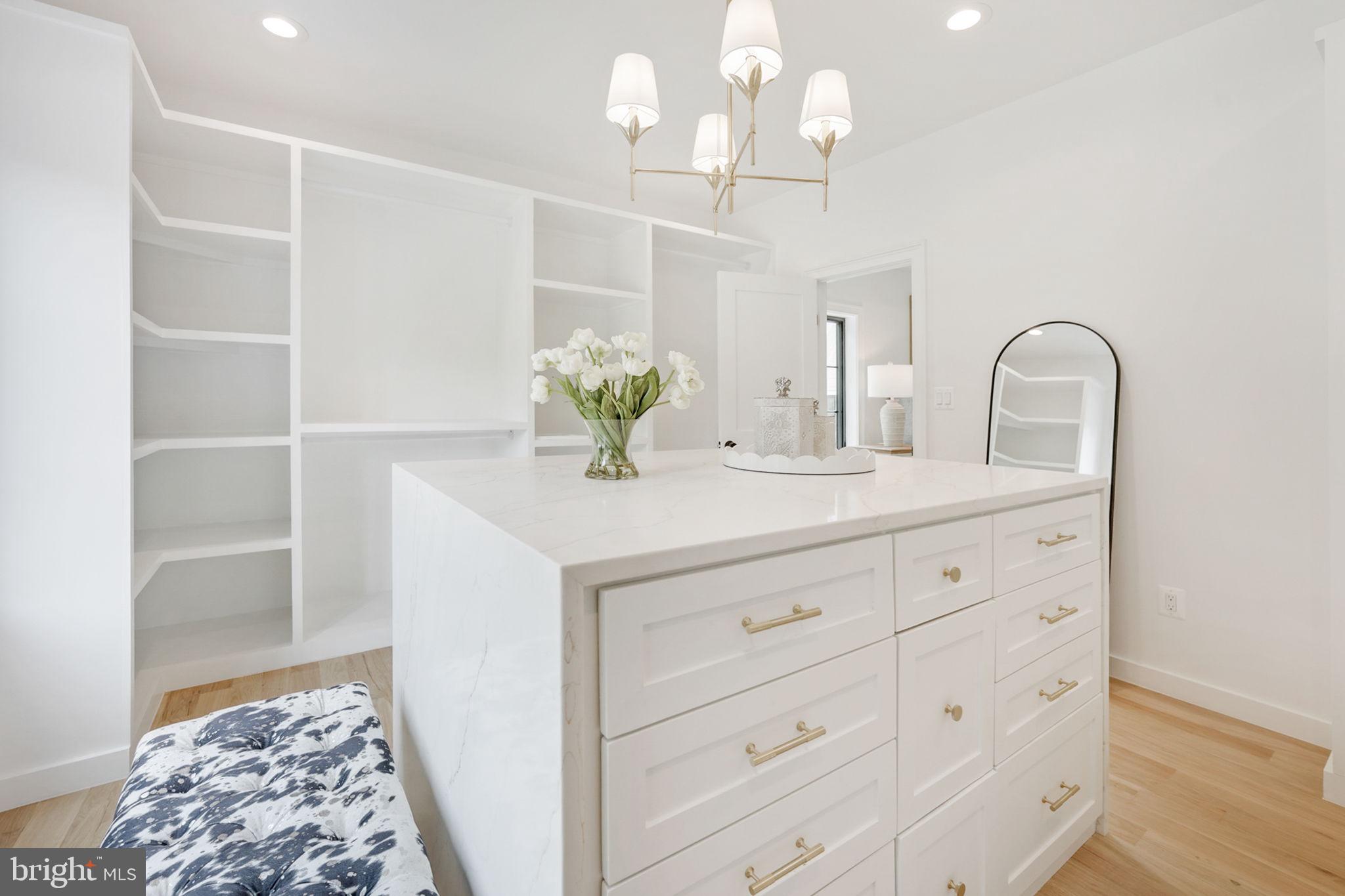 Real estate listing preview #55