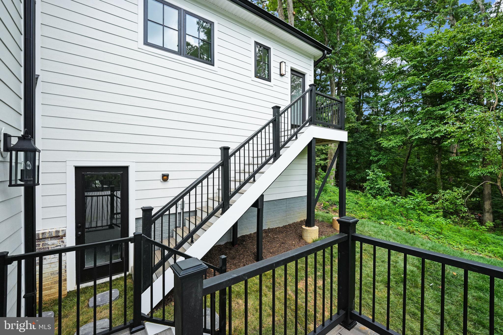 Real estate listing preview #93