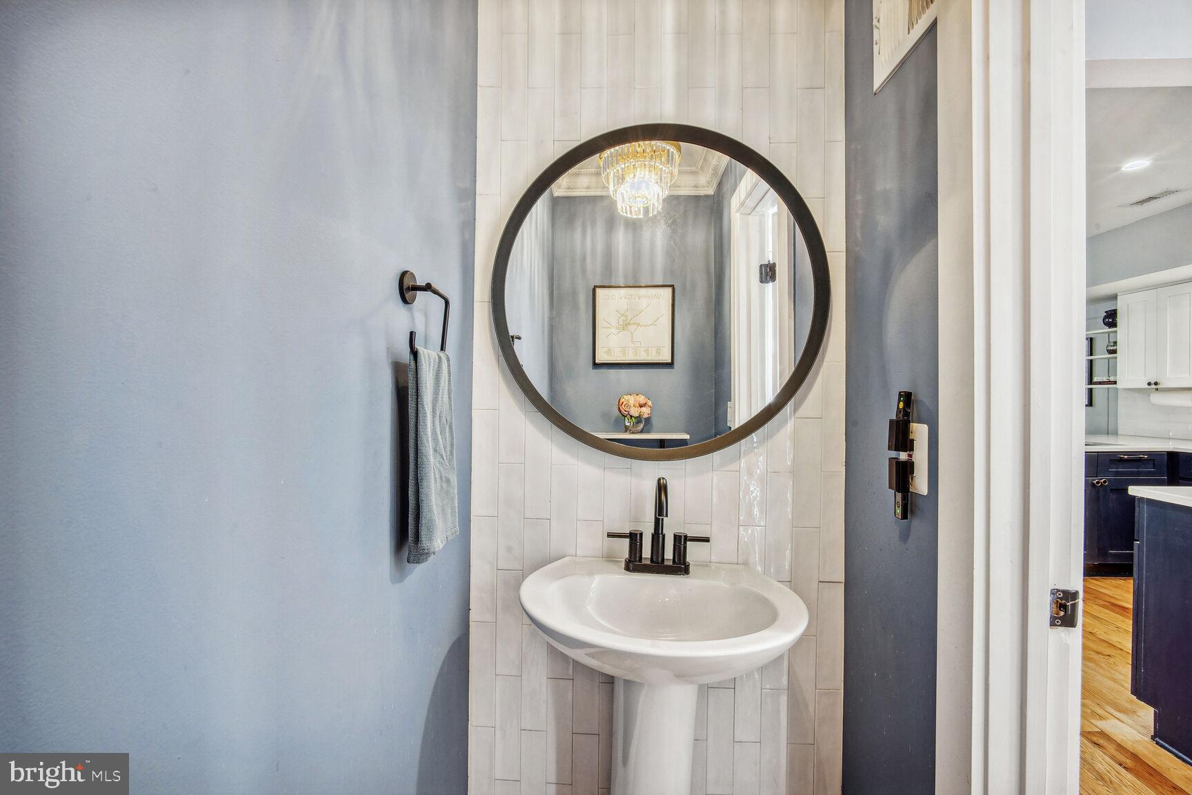 Real estate listing preview #11