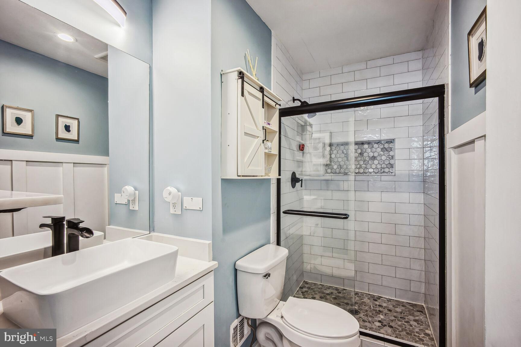 Real estate listing preview #15