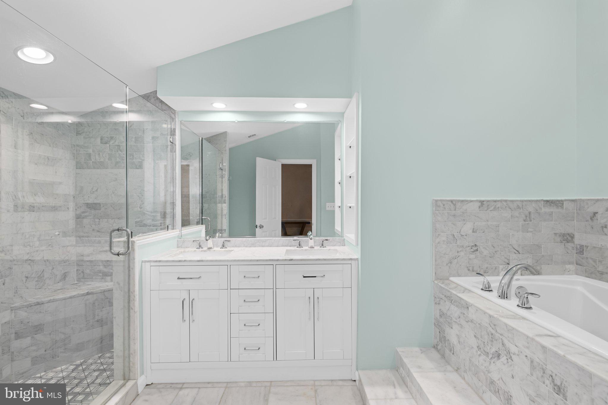 Real estate listing preview #18