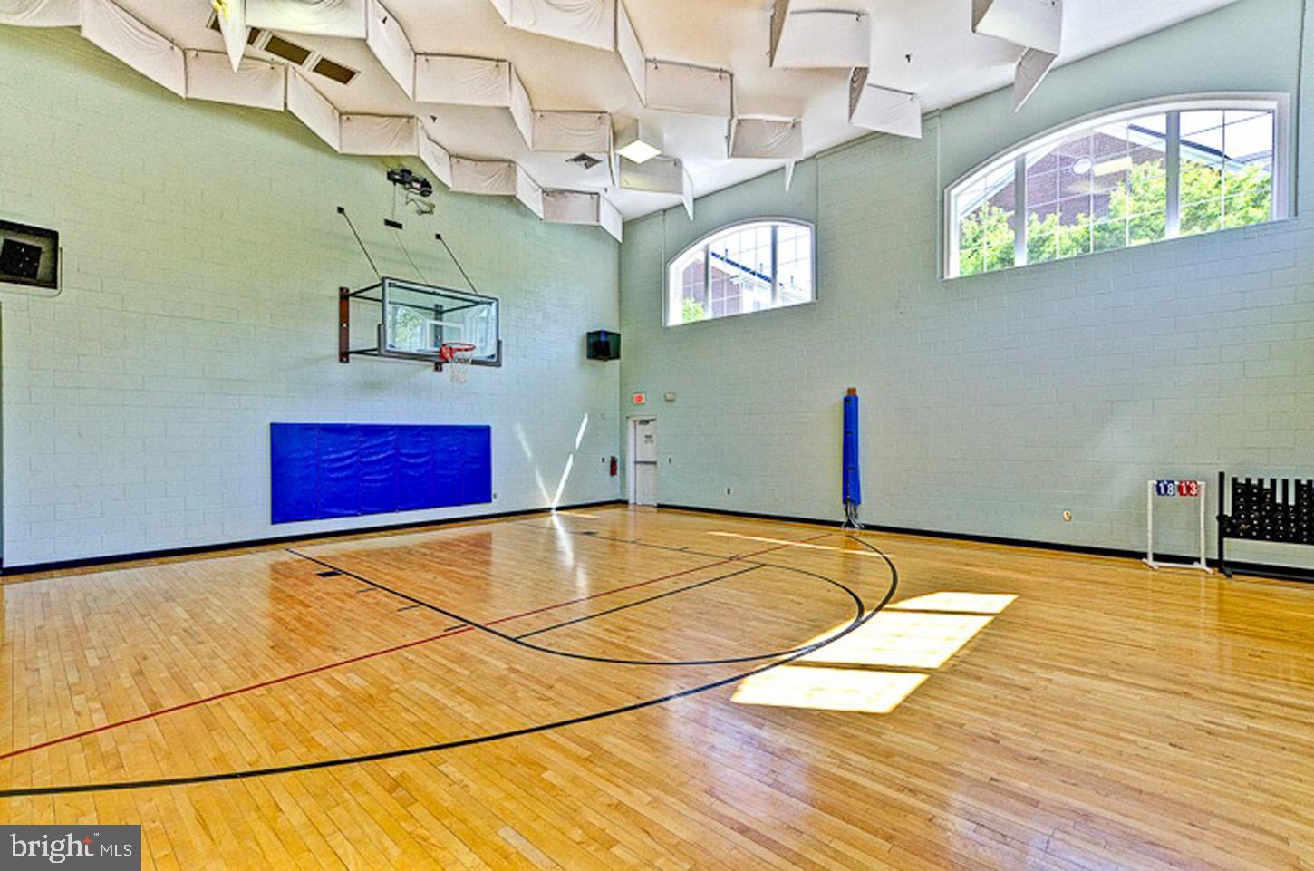 Real estate listing preview #42