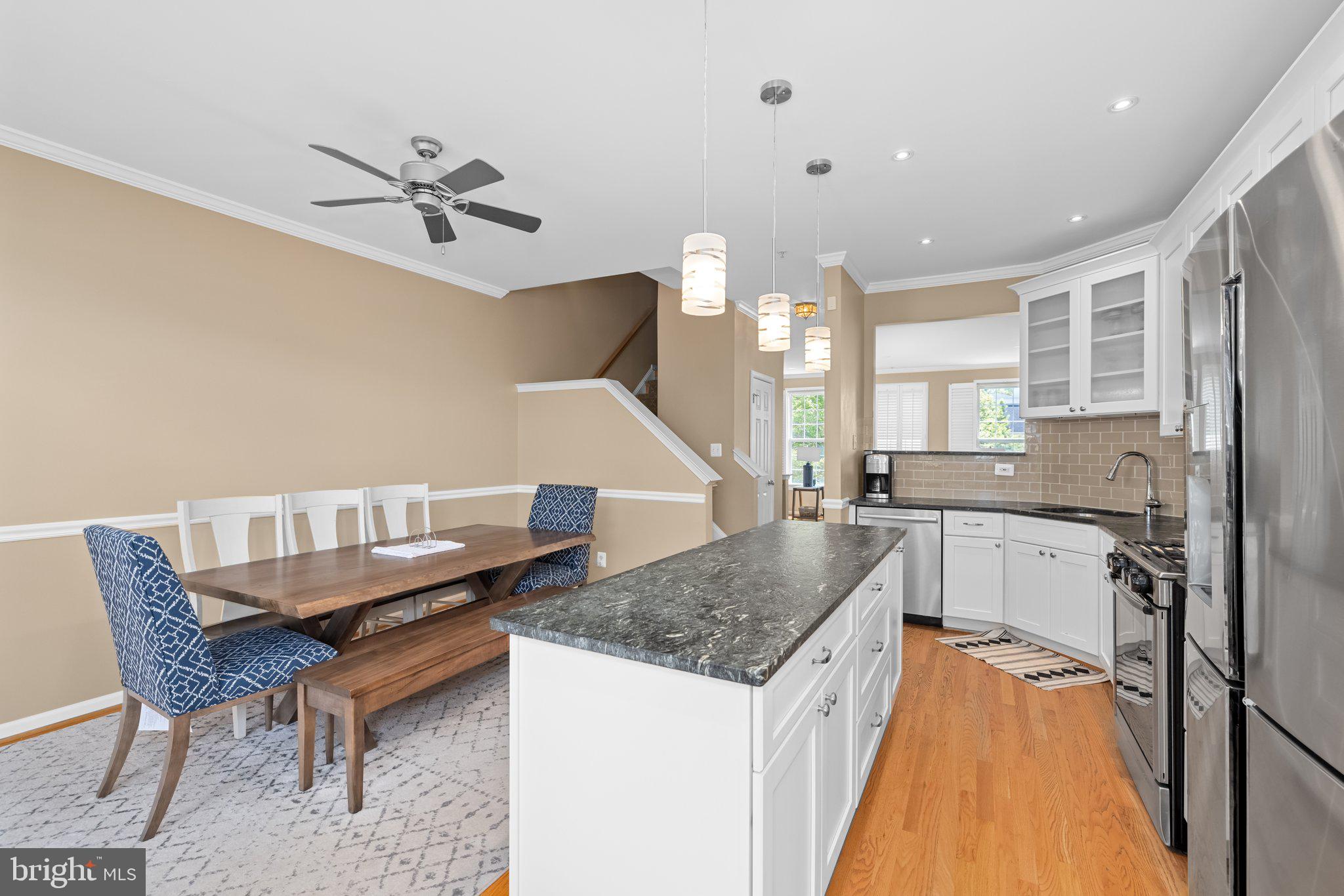 Real estate listing preview #7