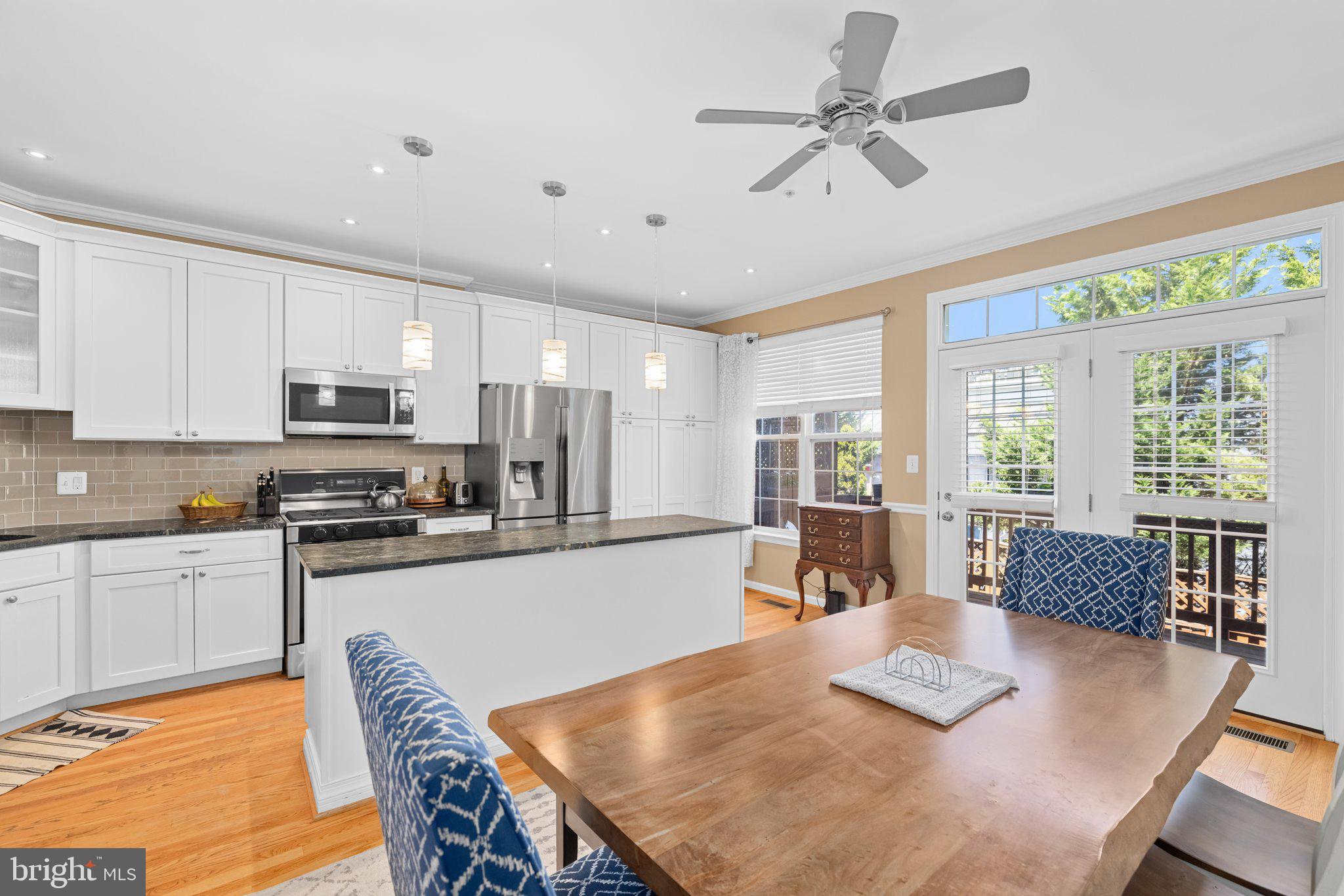 Real estate listing preview #3