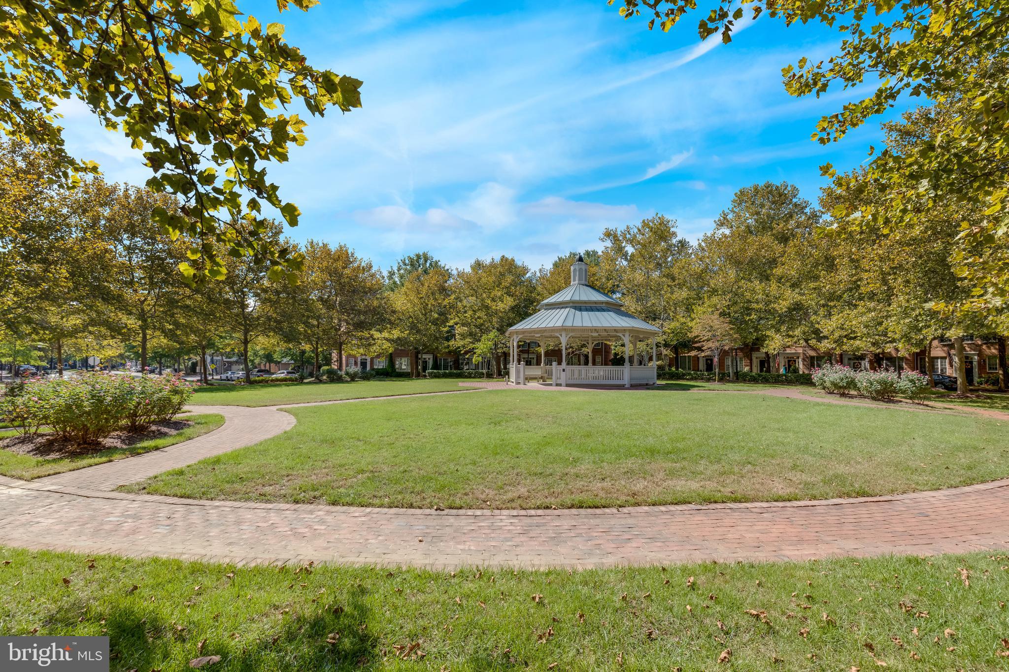 Real estate listing preview #54