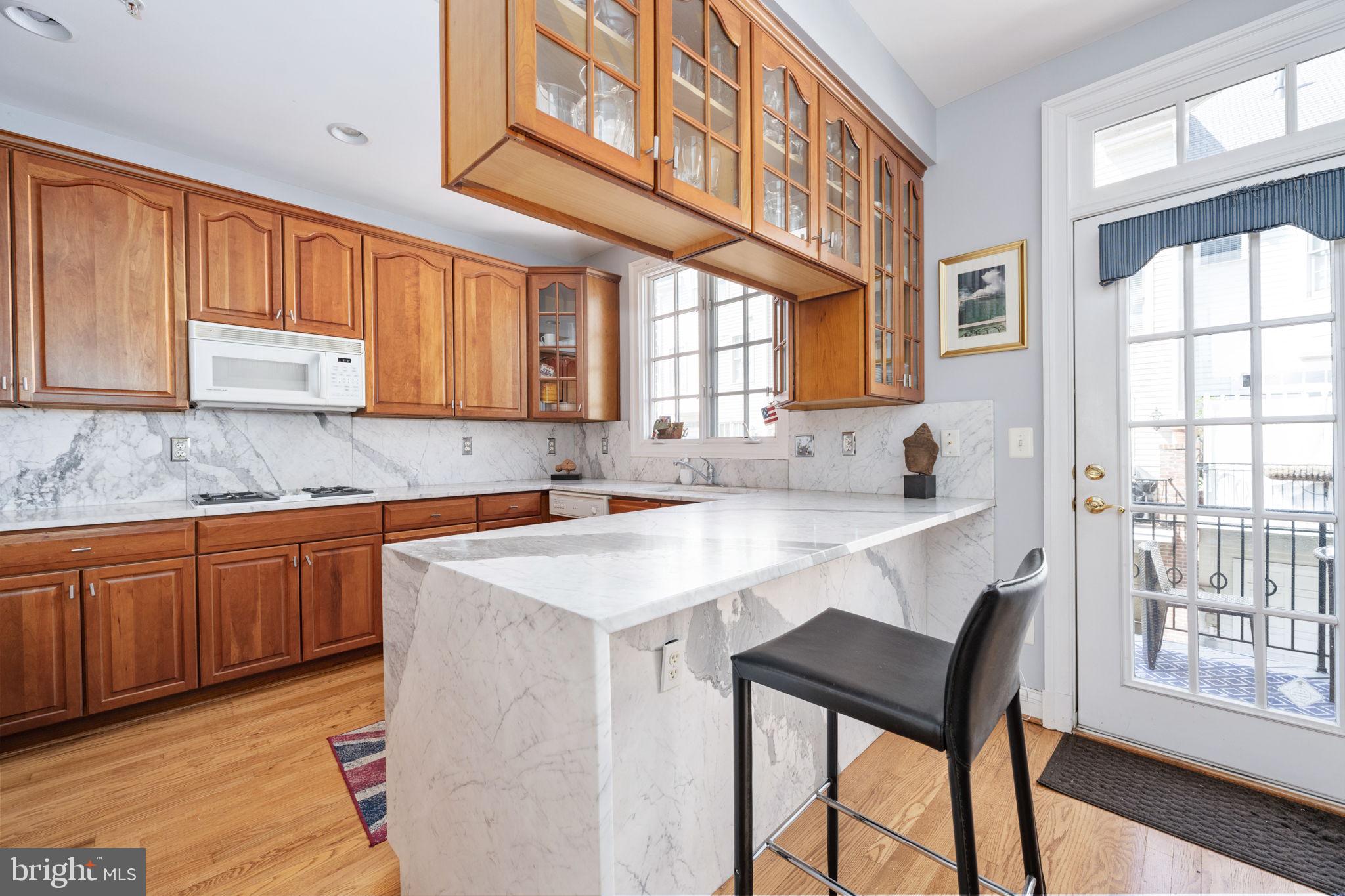 Real estate listing preview #3