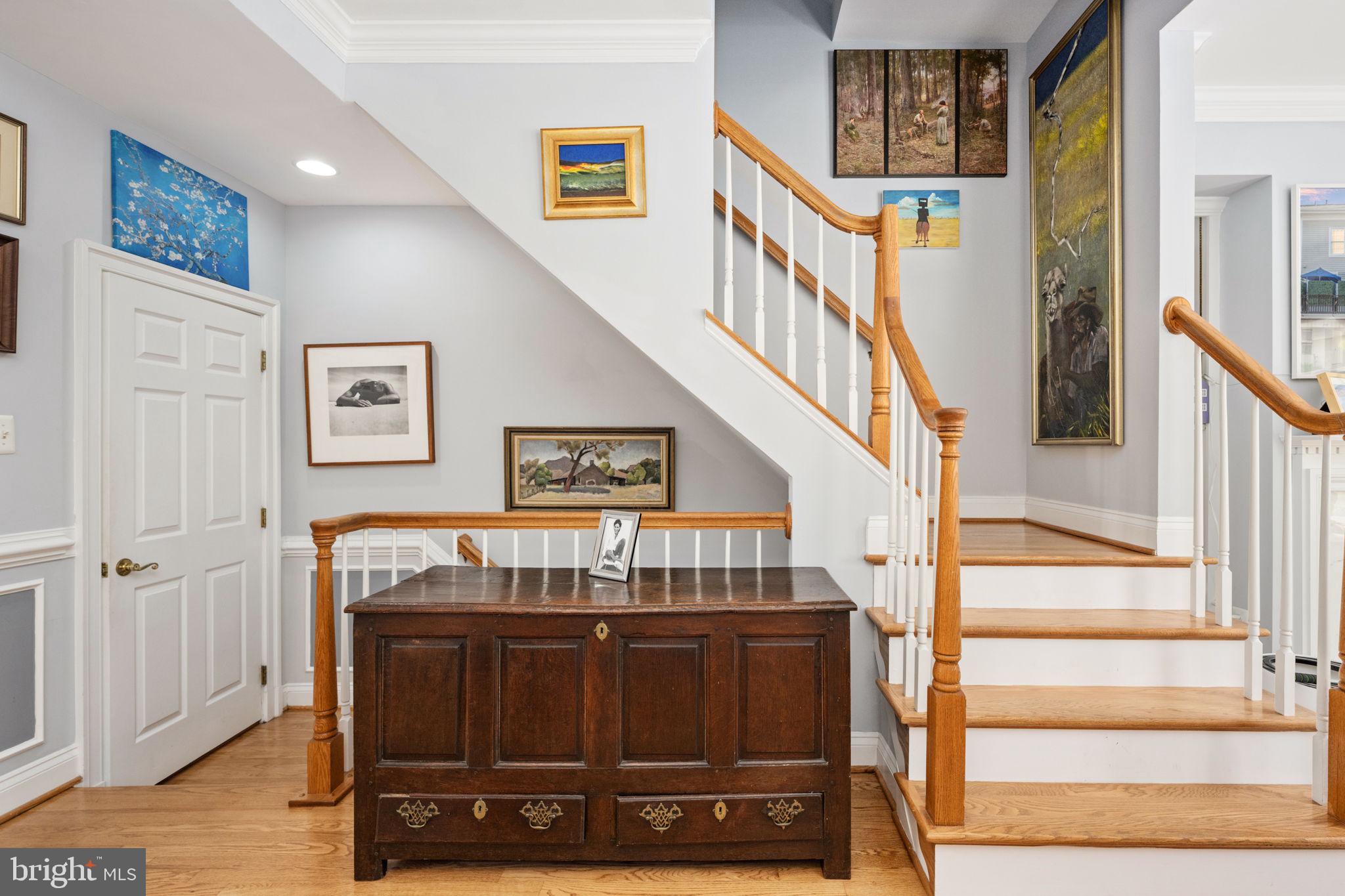 Real estate listing preview #14