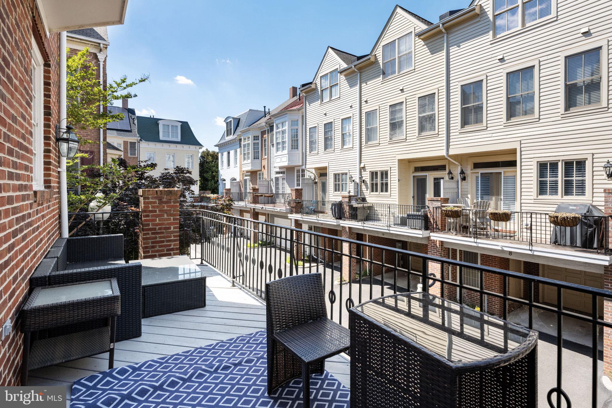 Real estate listing preview #30