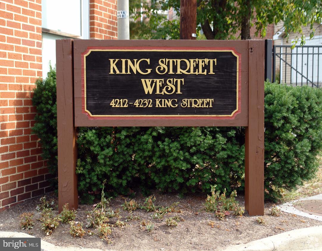 Real estate listing preview #5