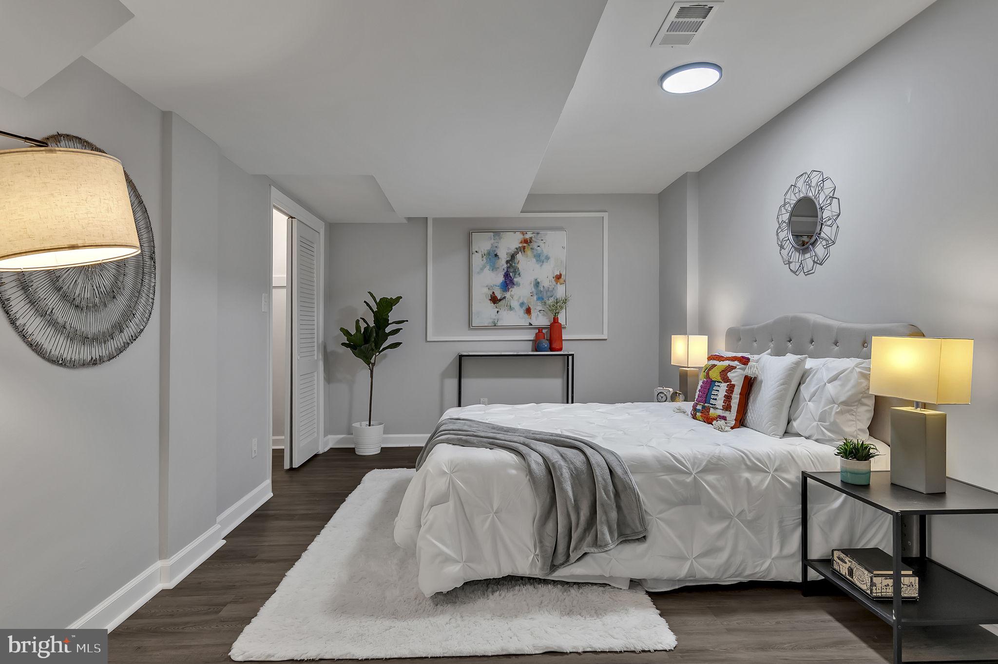 Real estate listing preview #17