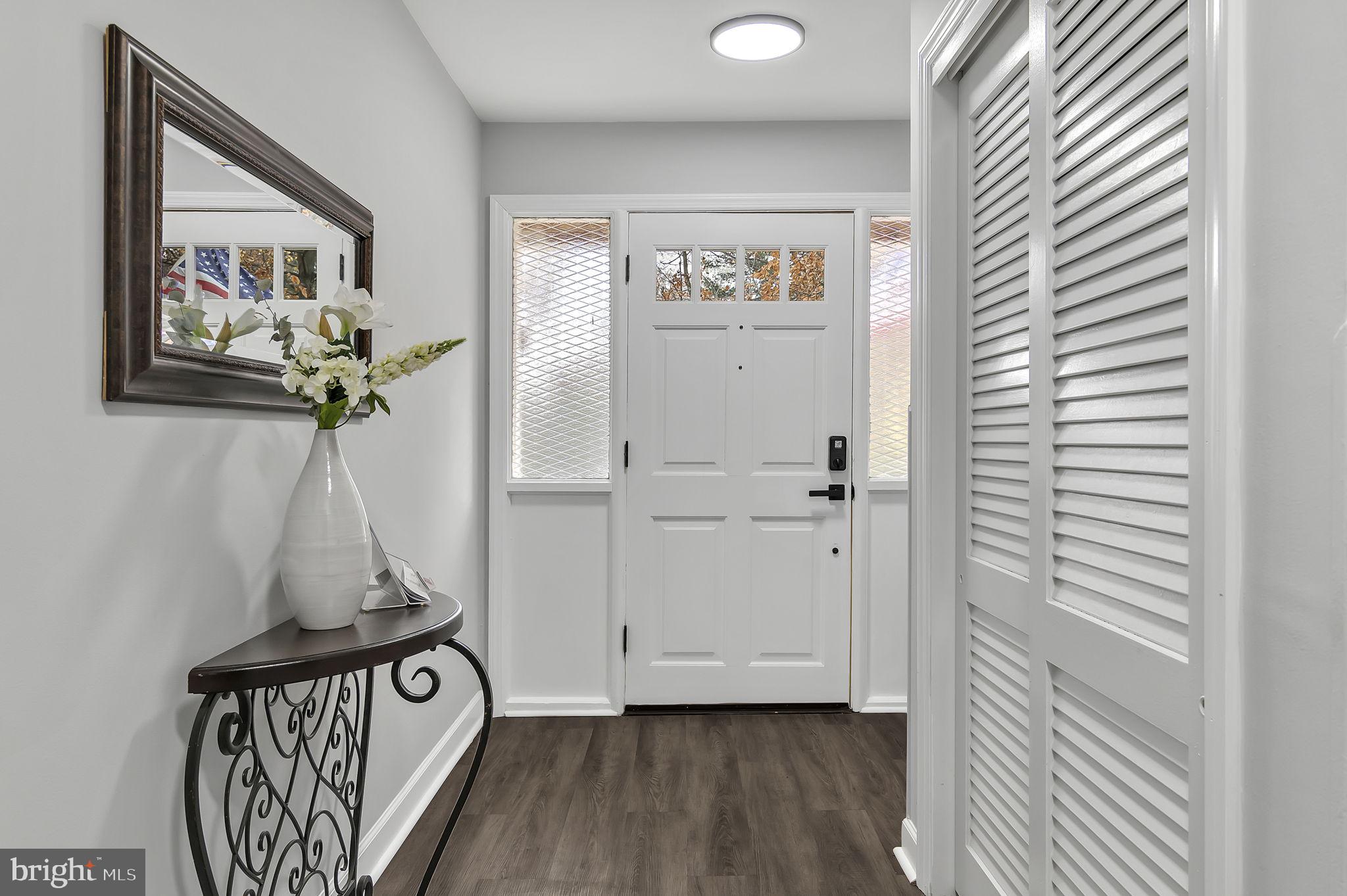 Real estate listing preview #8