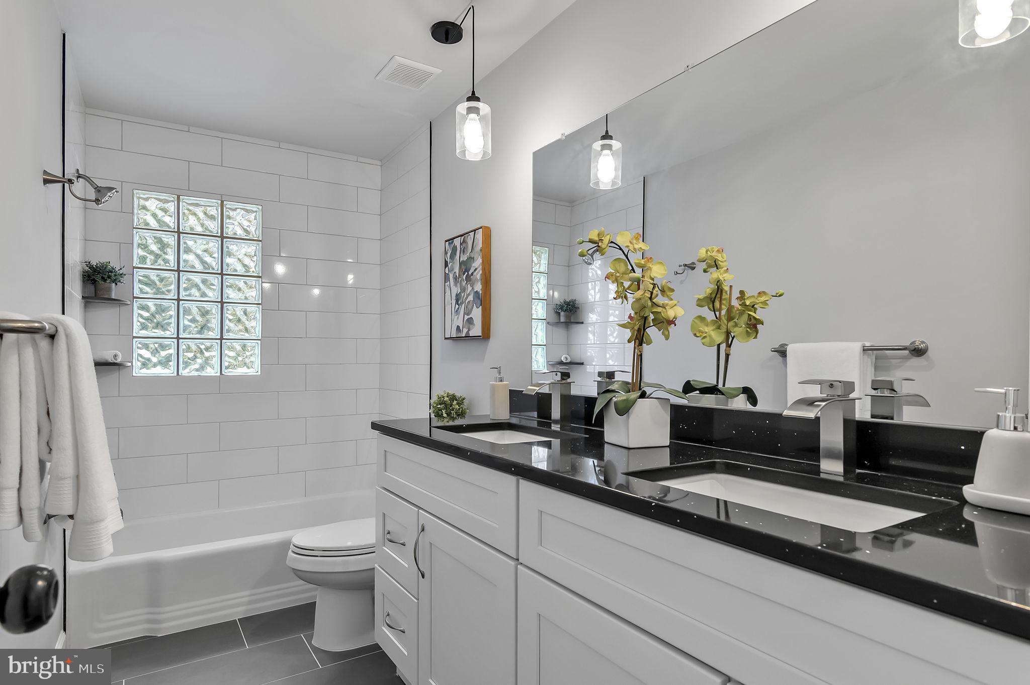 Real estate listing preview #53