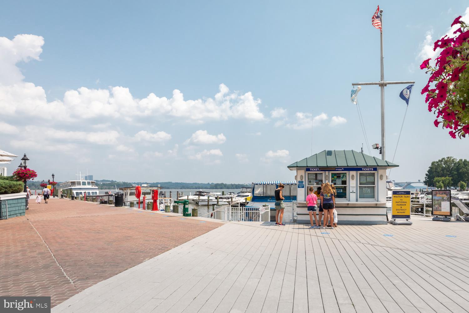 Real estate listing preview #61